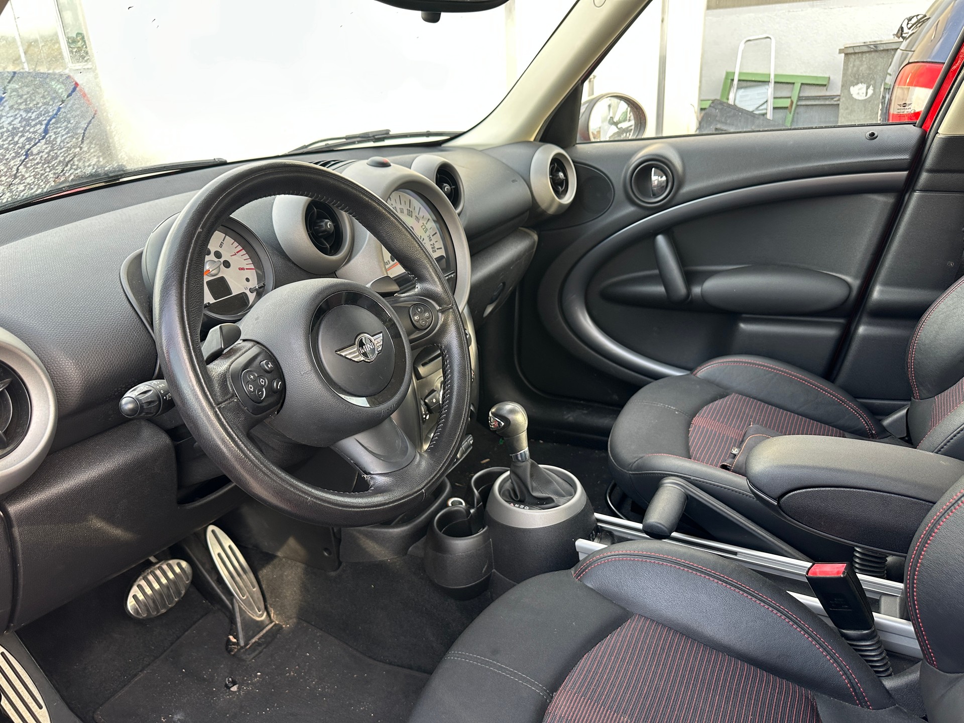 MINI Countryman Cooper S ALL4 Steptronic-image-3