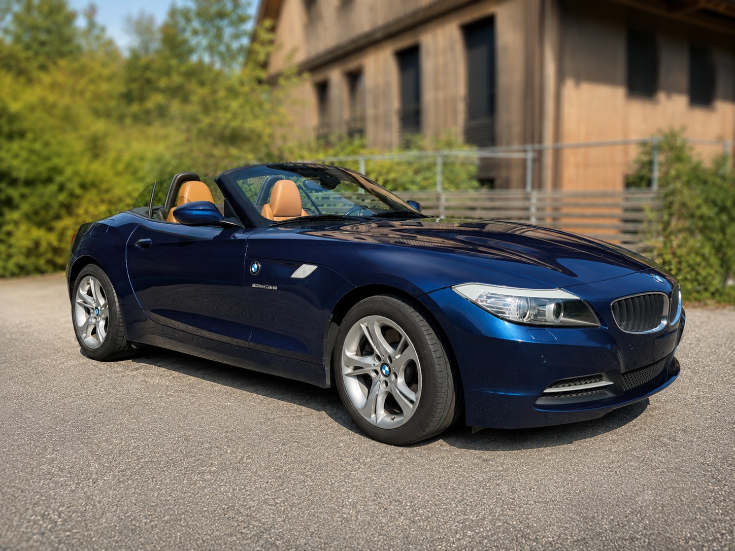 BMW 3.0i sDrive-image-1