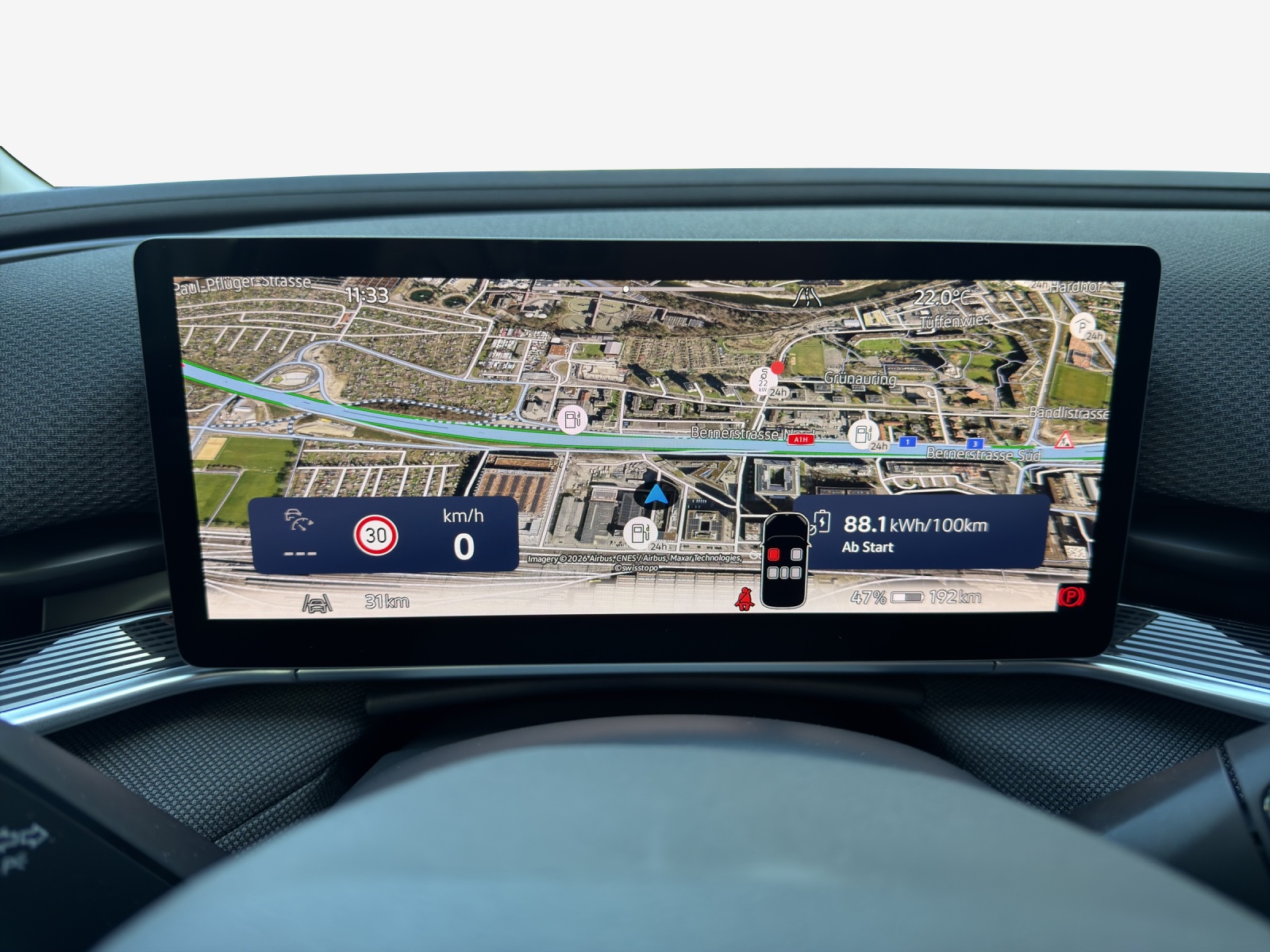 VW ID.Polo 52 kWh Life Edition One-image-13