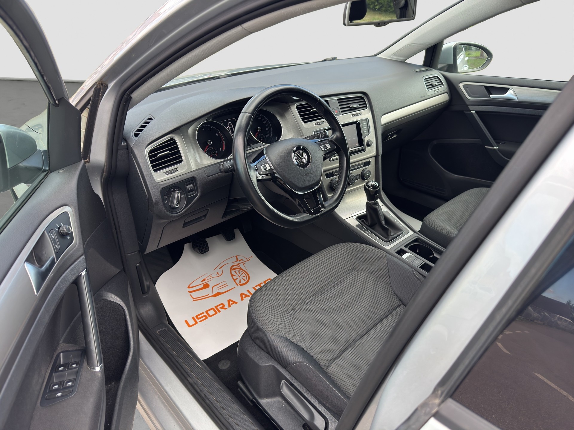 VW Golf Variant 1.4 TSI Comfortline-image-10