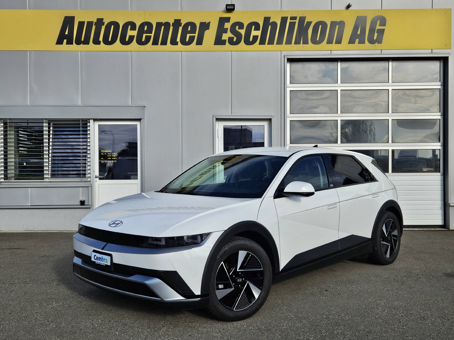 HYUNDAI Ioniq 5 84 kWh Amplia* Werksgarantie 5 Jahre ohne Kilometerbegrenzung * CH-Fahrzeug *-image-0