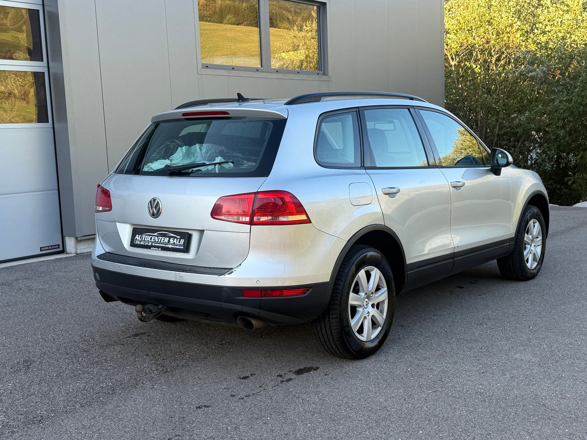 VW Touareg 4.2 TDI Tiptronic-image-4