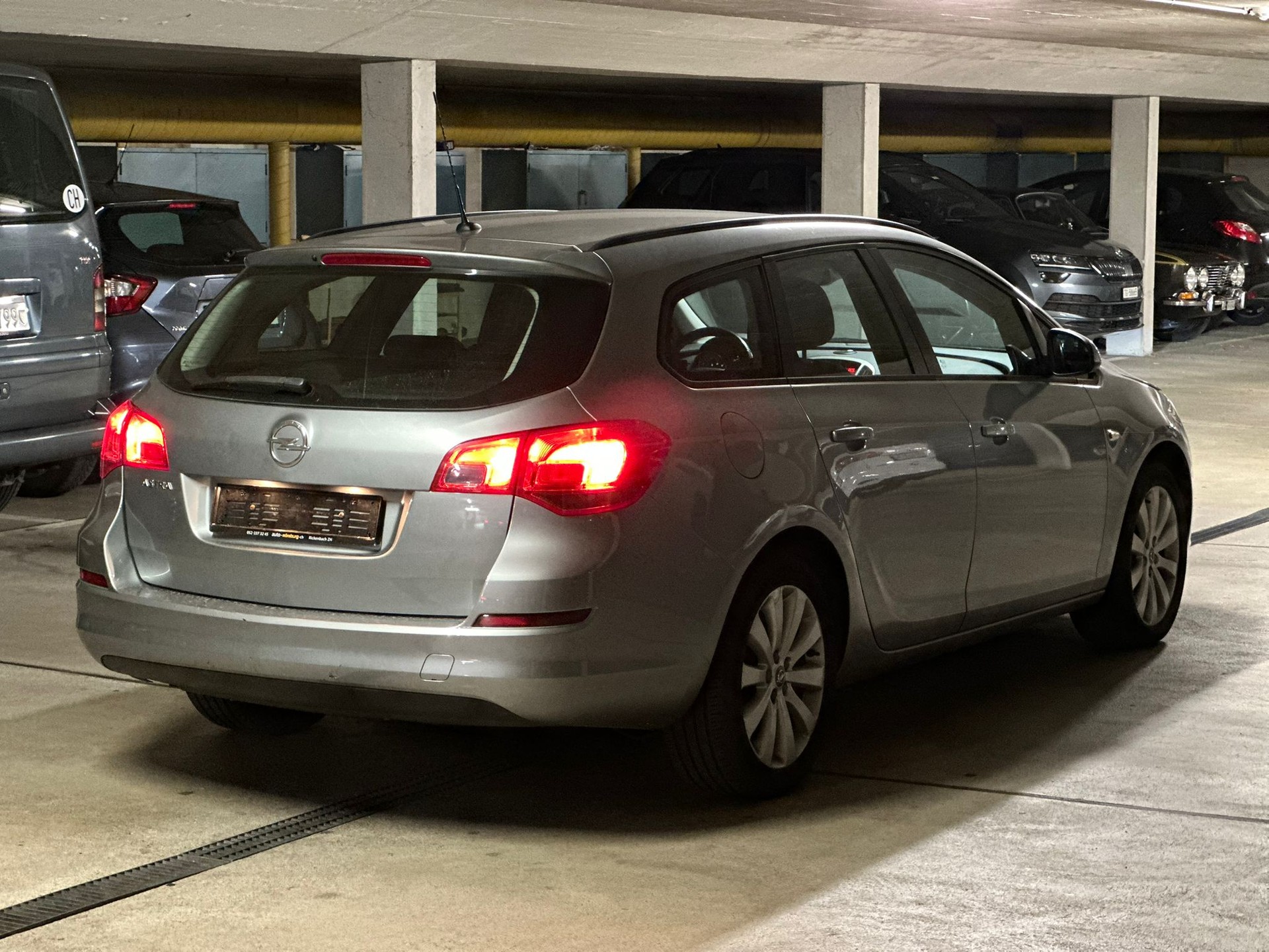 OPEL Astra SportsTourer 1.6i 16V Automatic-image-5
