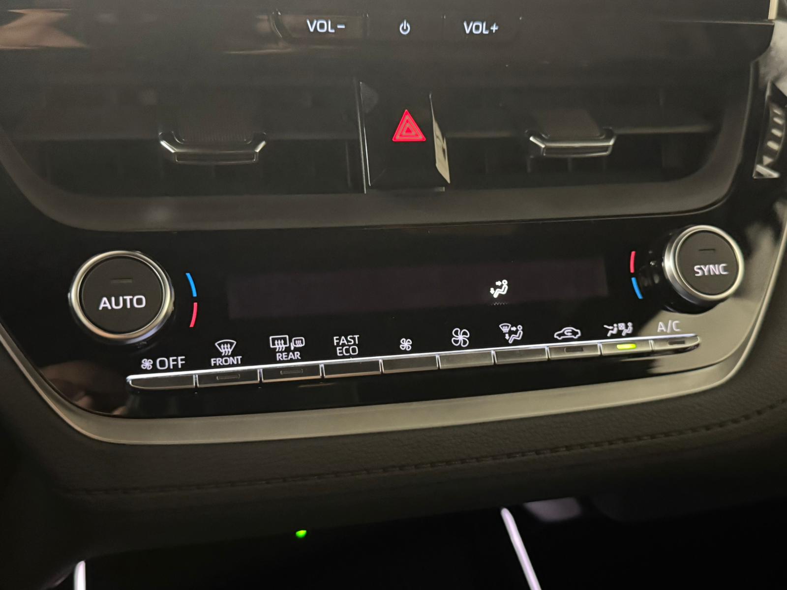 TOYOTA Corolla Cross 2.0 4WD Premium e-CVT NEW MODEL 2026-image-23