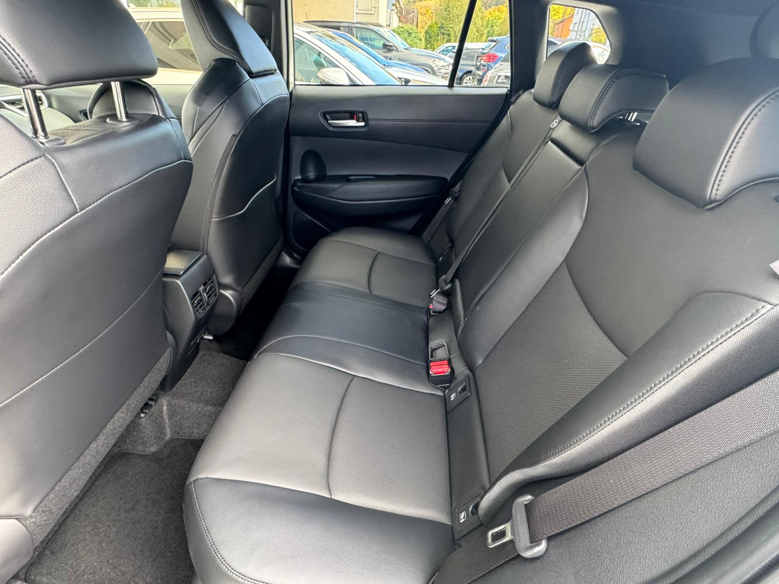 TOYOTA Corolla Cross 2.0 4WD Premium e-CVT NEW MODEL 2026-image-15