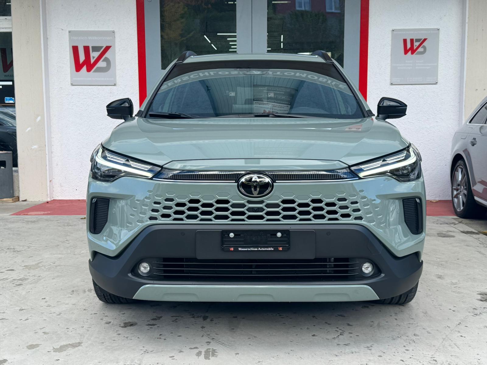 TOYOTA Corolla Cross 2.0 4WD Premium e-CVT NEW MODEL 2026-image-2