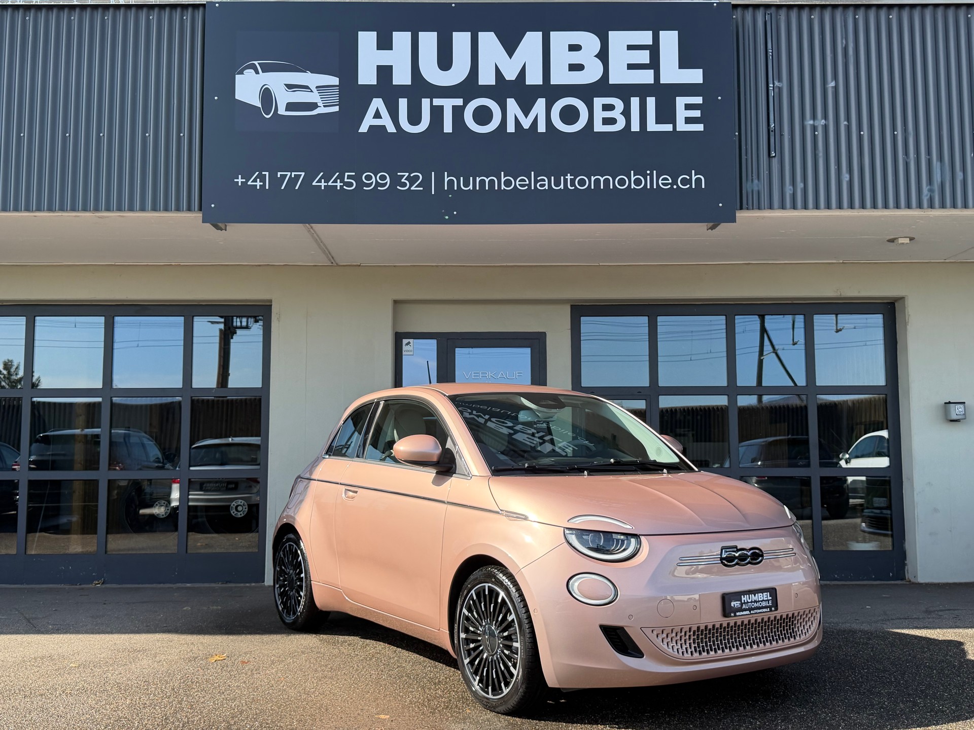 FIAT 500 3+1 electric 87 kW La Prima-image-0