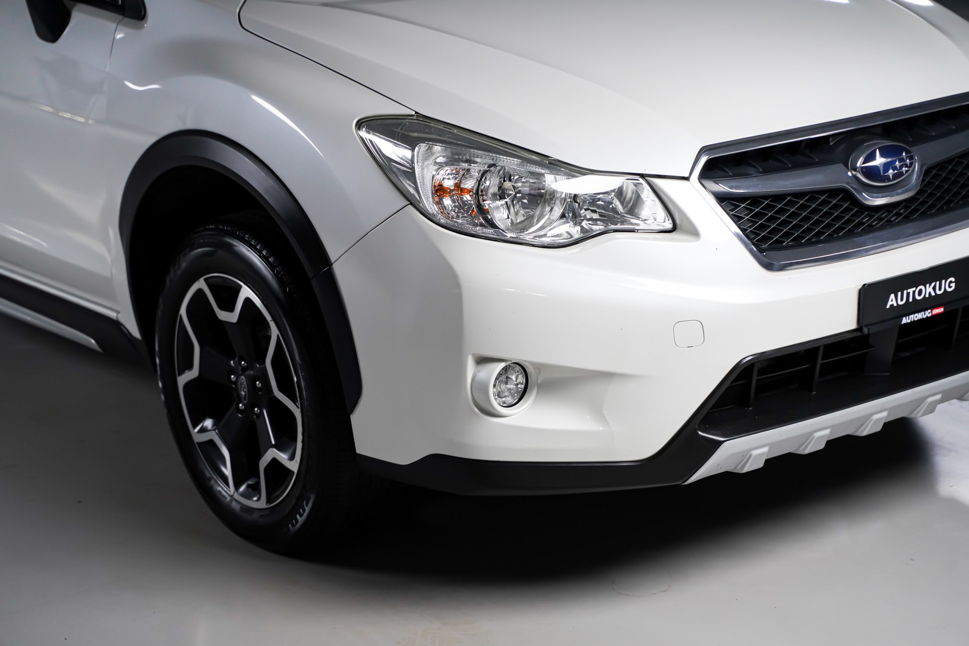 SUBARU XV 2.0 Swiss Two AWD CVT-image-3