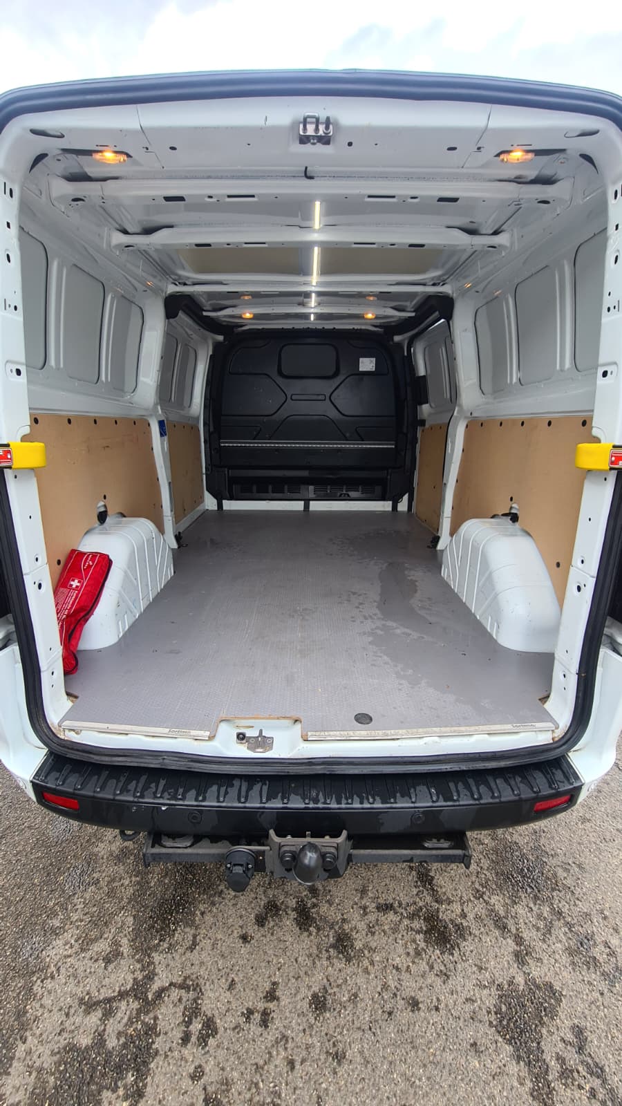 FORD Transit Custom Van 320 L2H1 Trend ** 130 PS ** 3-Plätzer ** PDC V+H ** Anh-Kupplung, 2800kg ** Tempomat ** Modell 2023 **-image-8