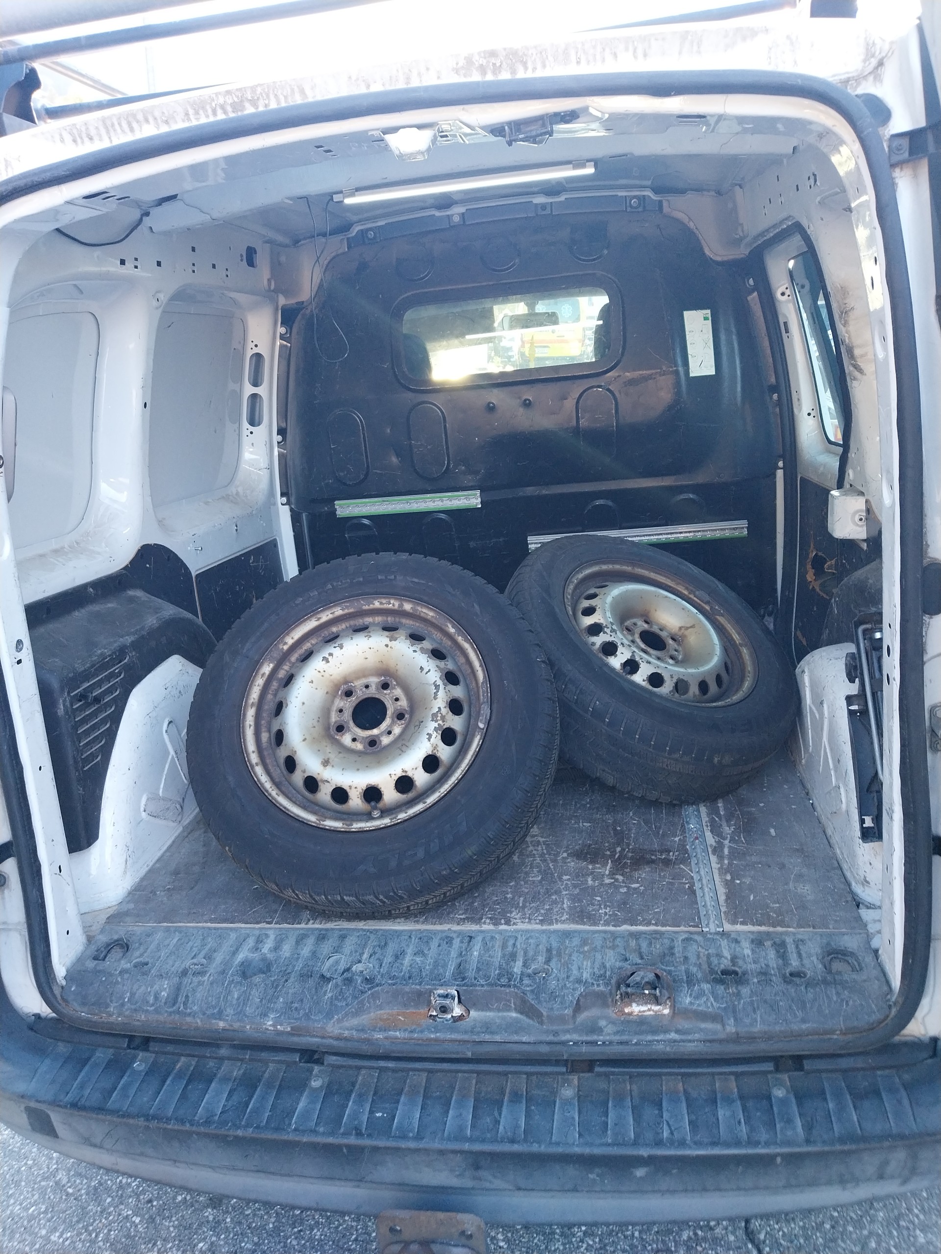 MERCEDES-BENZ Citan 111 CDI L Euro 6-image-11