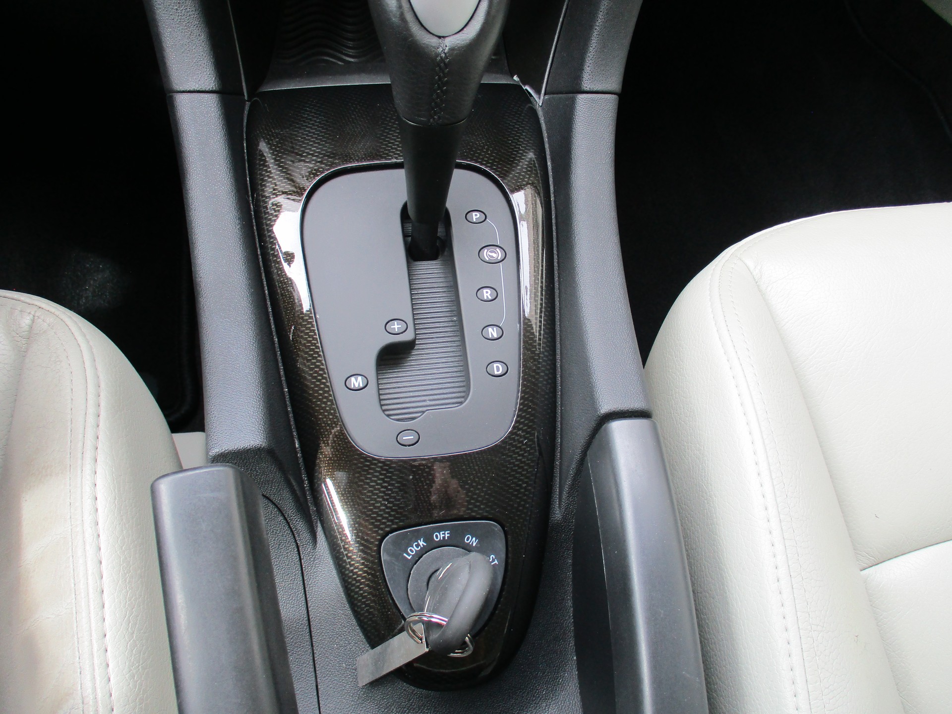 SAAB 9-3 1.9 TTiD Automatic-image-12