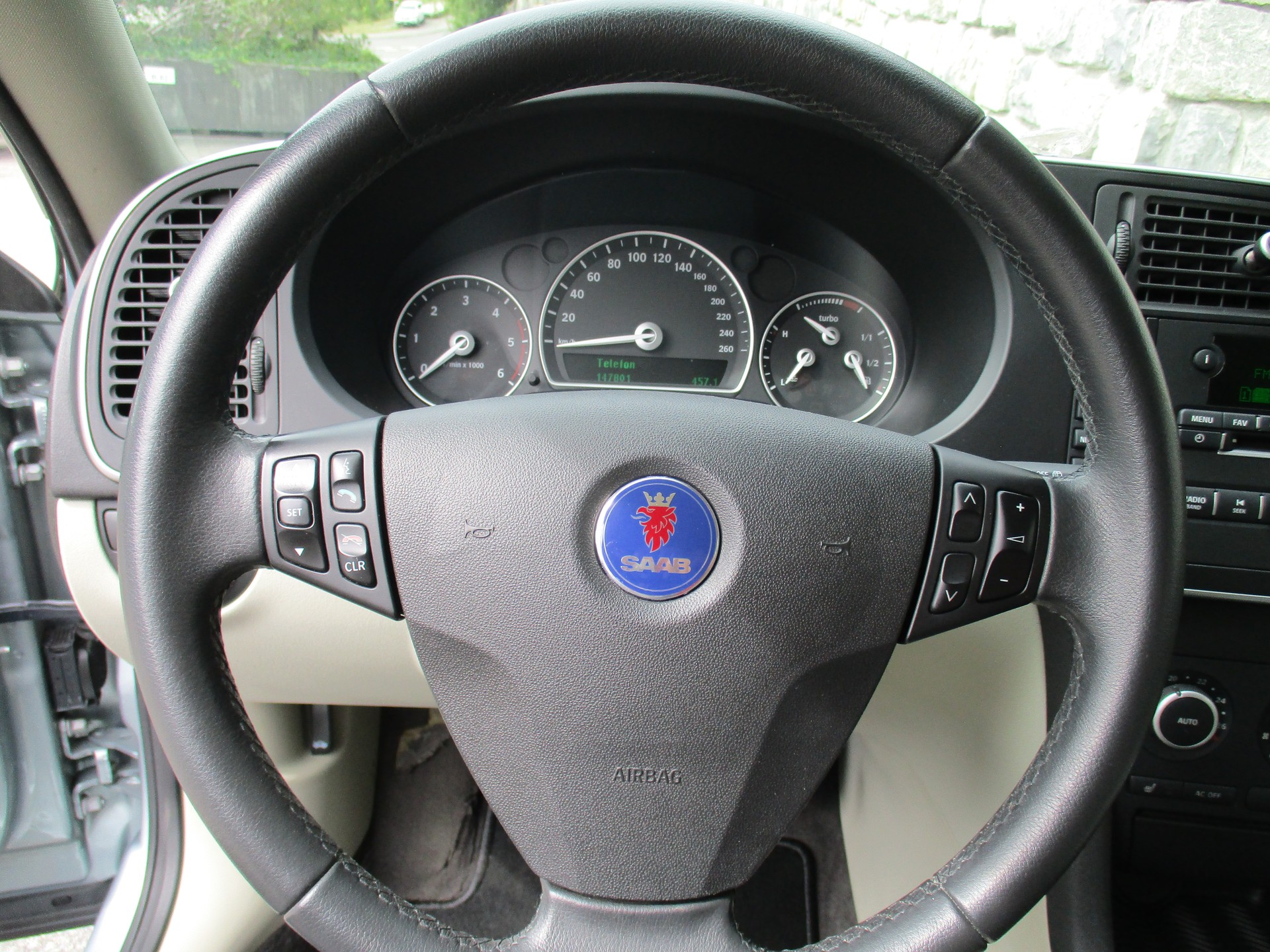 SAAB 9-3 1.9 TTiD Automatic-image-8
