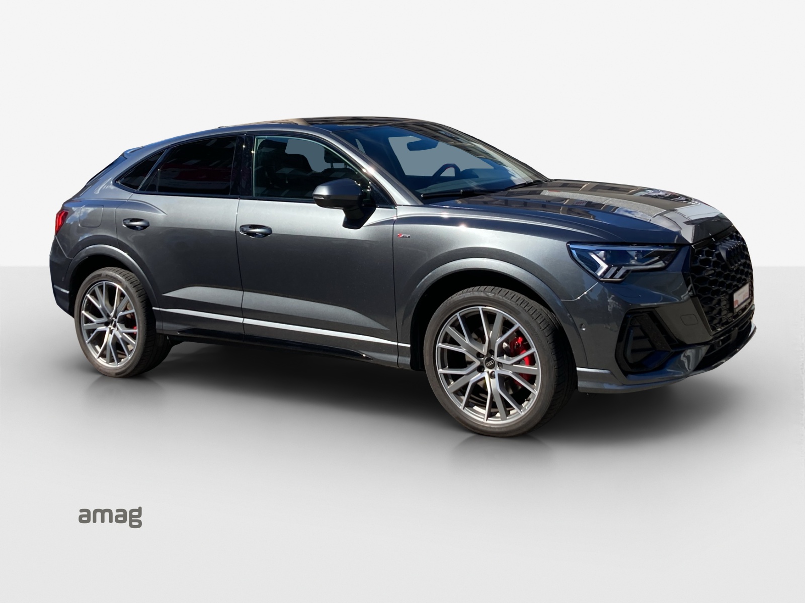 AUDI Q3 Sportback 45 TFSI S line quattro S-tronic-image-5
