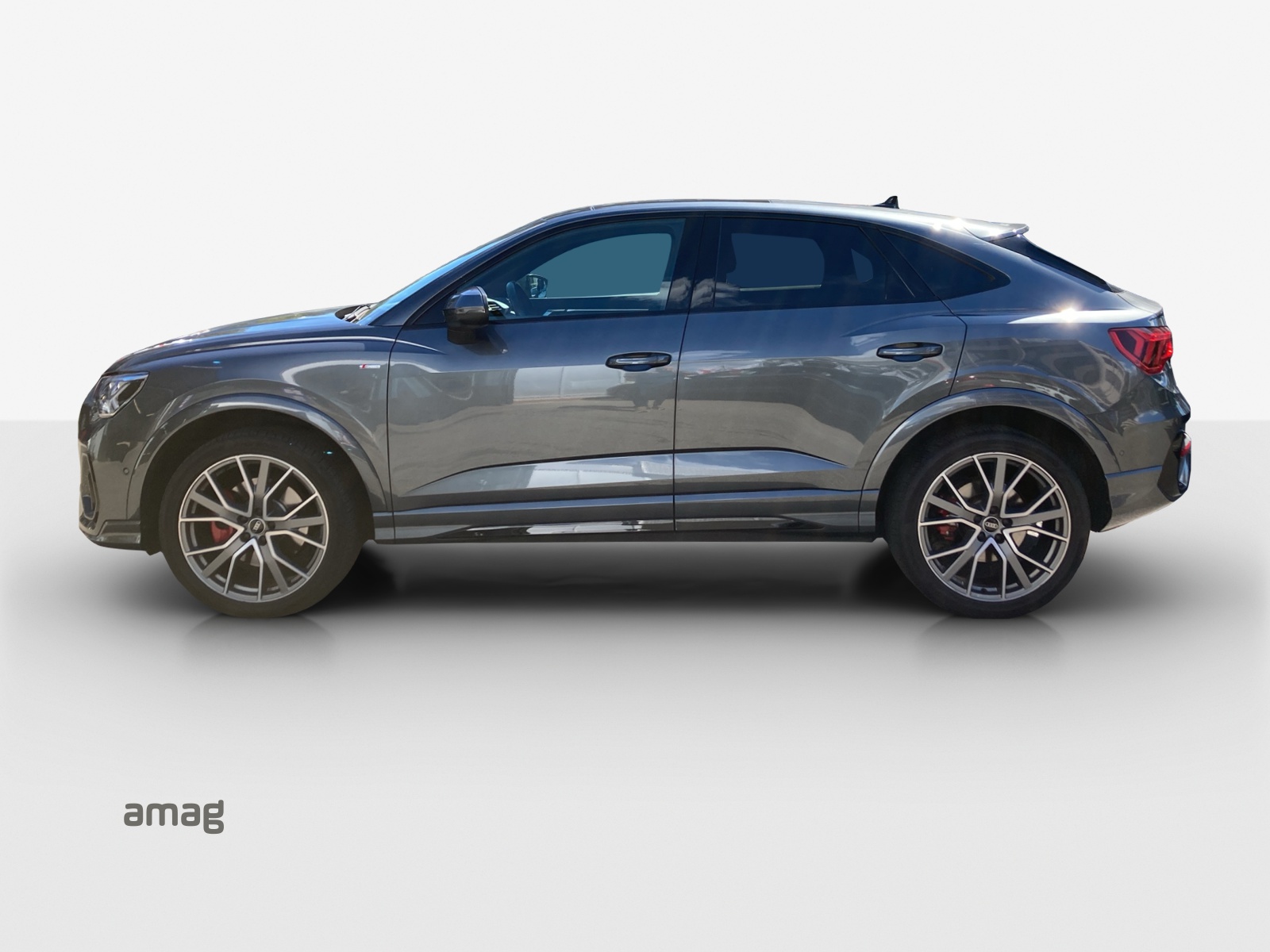AUDI Q3 Sportback 45 TFSI S line quattro S-tronic-image-1