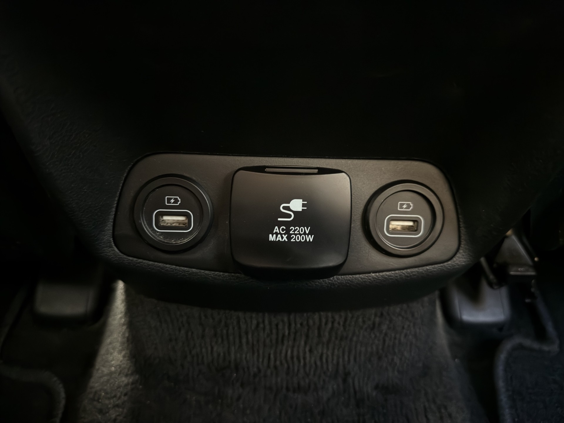 HYUNDAI Santa Fe 1.6 HEV Vert 4WD-image-24