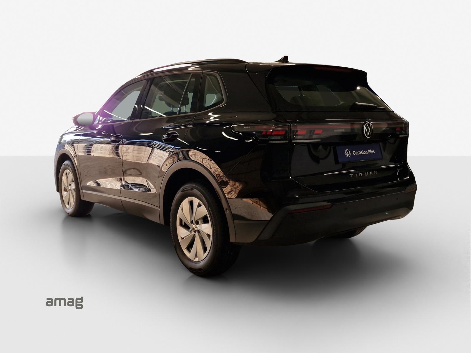 VW Tiguan 2.0 TSI DSG Life 4Motion-image-2