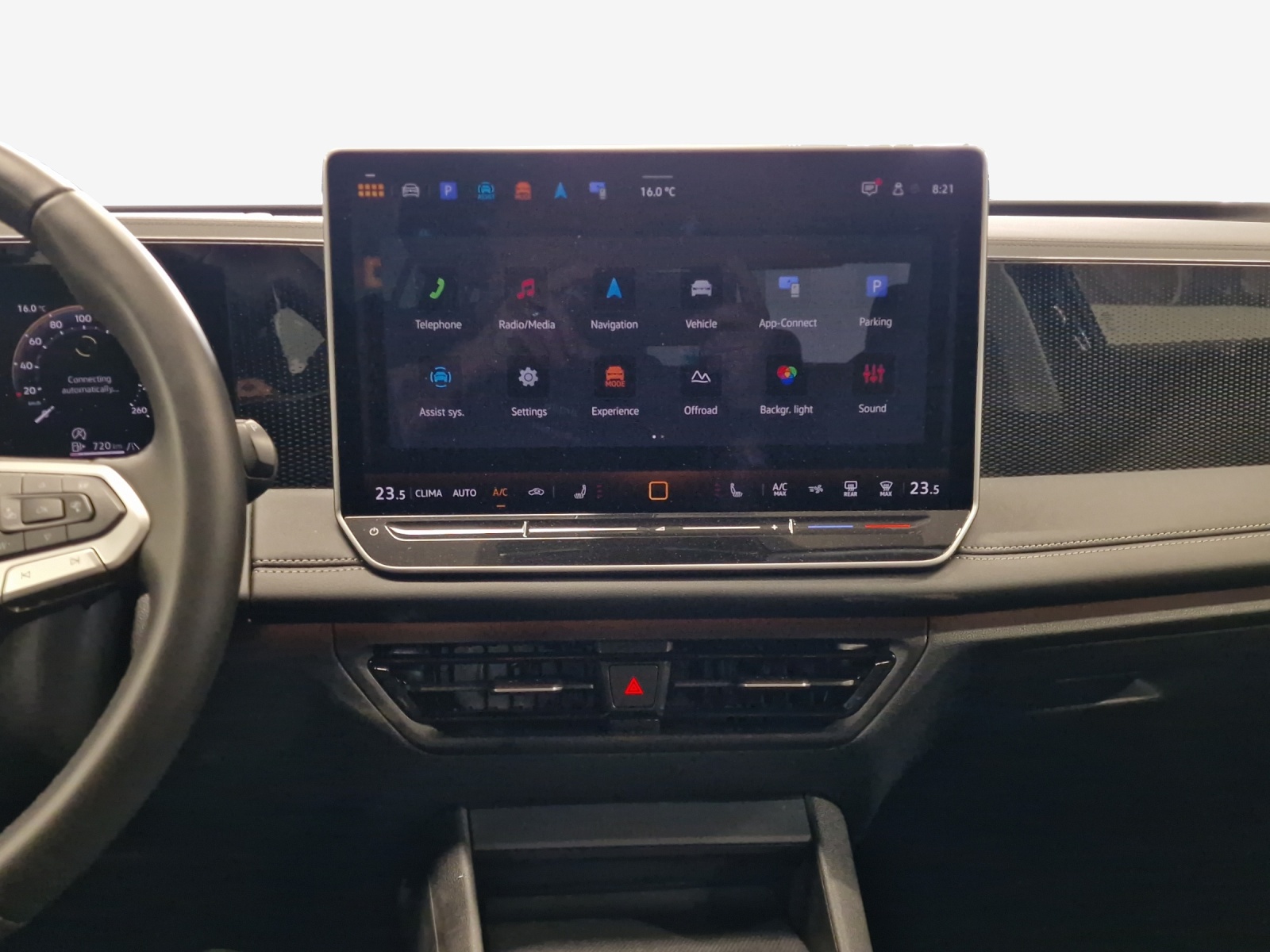 VW Tiguan 2.0 TSI DSG Life 4Motion-image-10