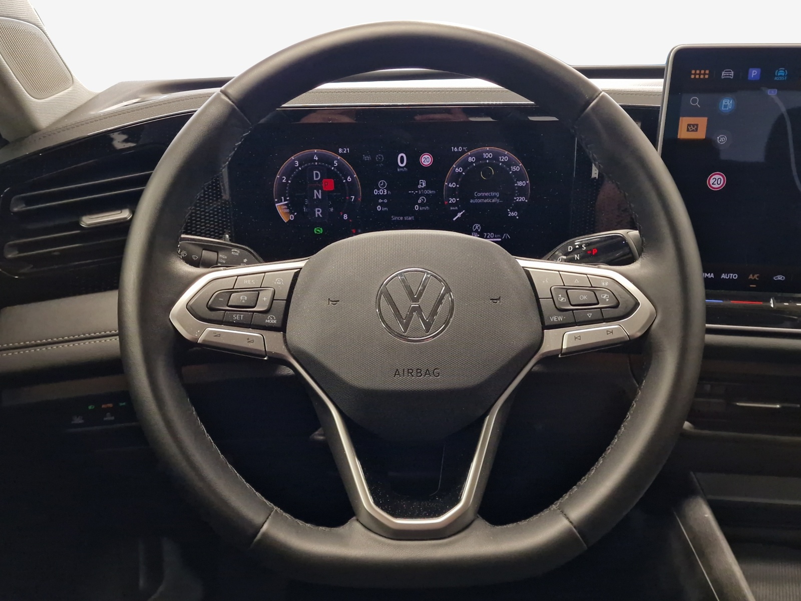VW Tiguan 2.0 TSI DSG Life 4Motion-image-9