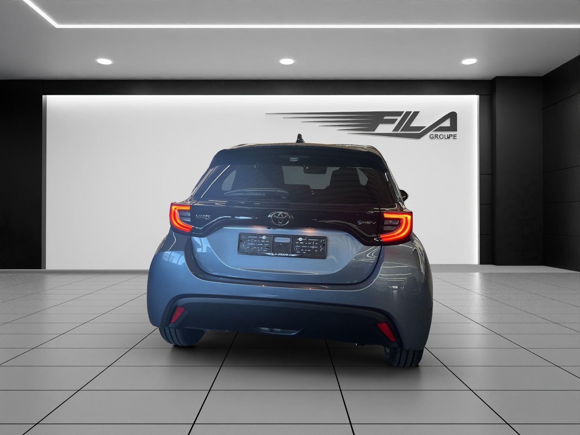 TOYOTA YARIS 1.5 VVT-i HSD Trend-image-4
