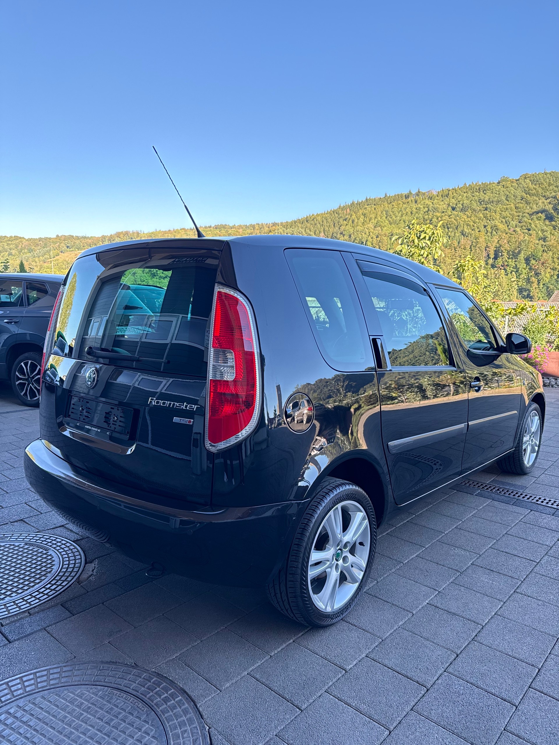 SKODA 1.2 TSI 105 Style DSG-image-1