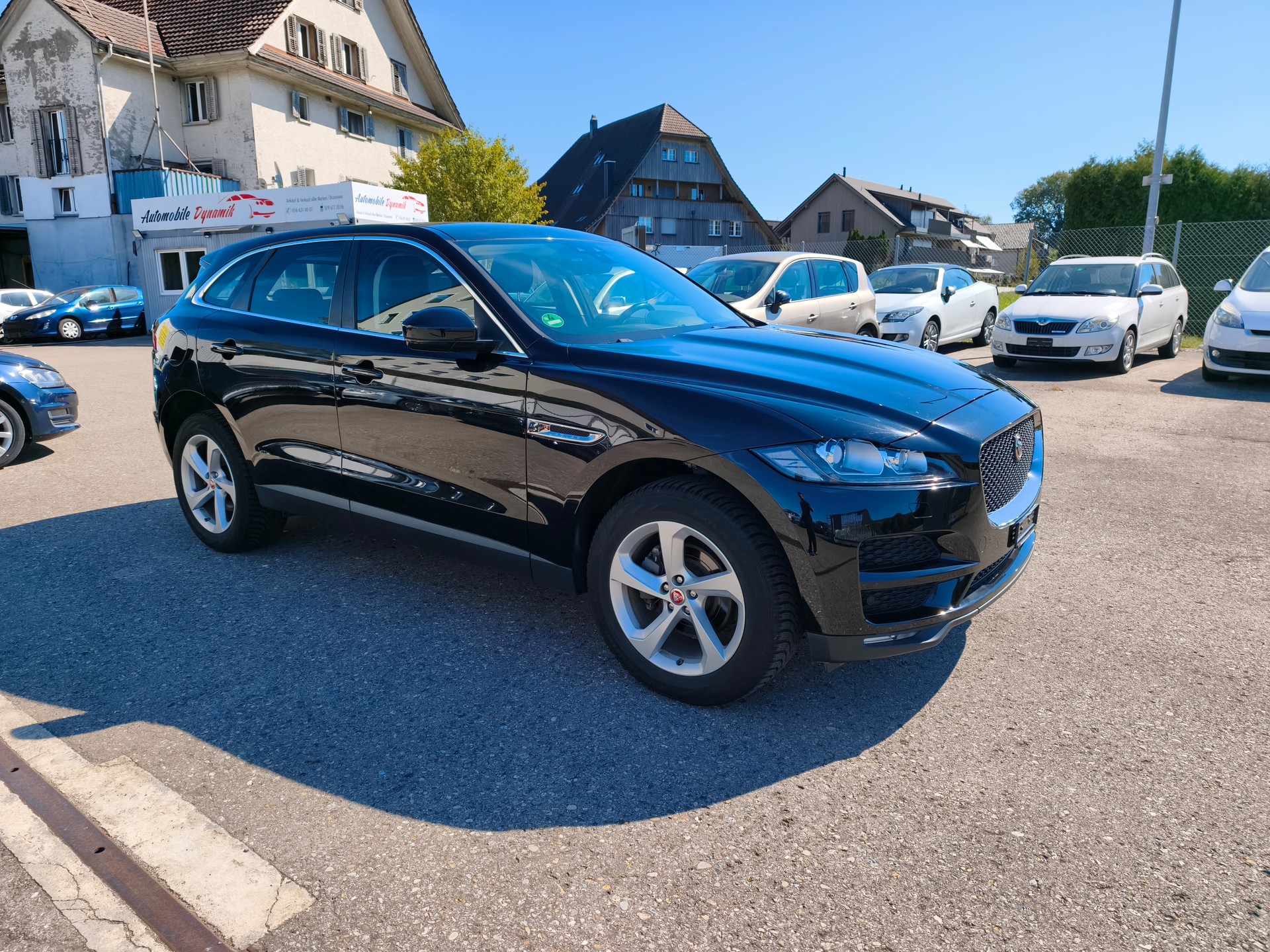 JAGUAR 2.0 D AWD Automatik-image-2