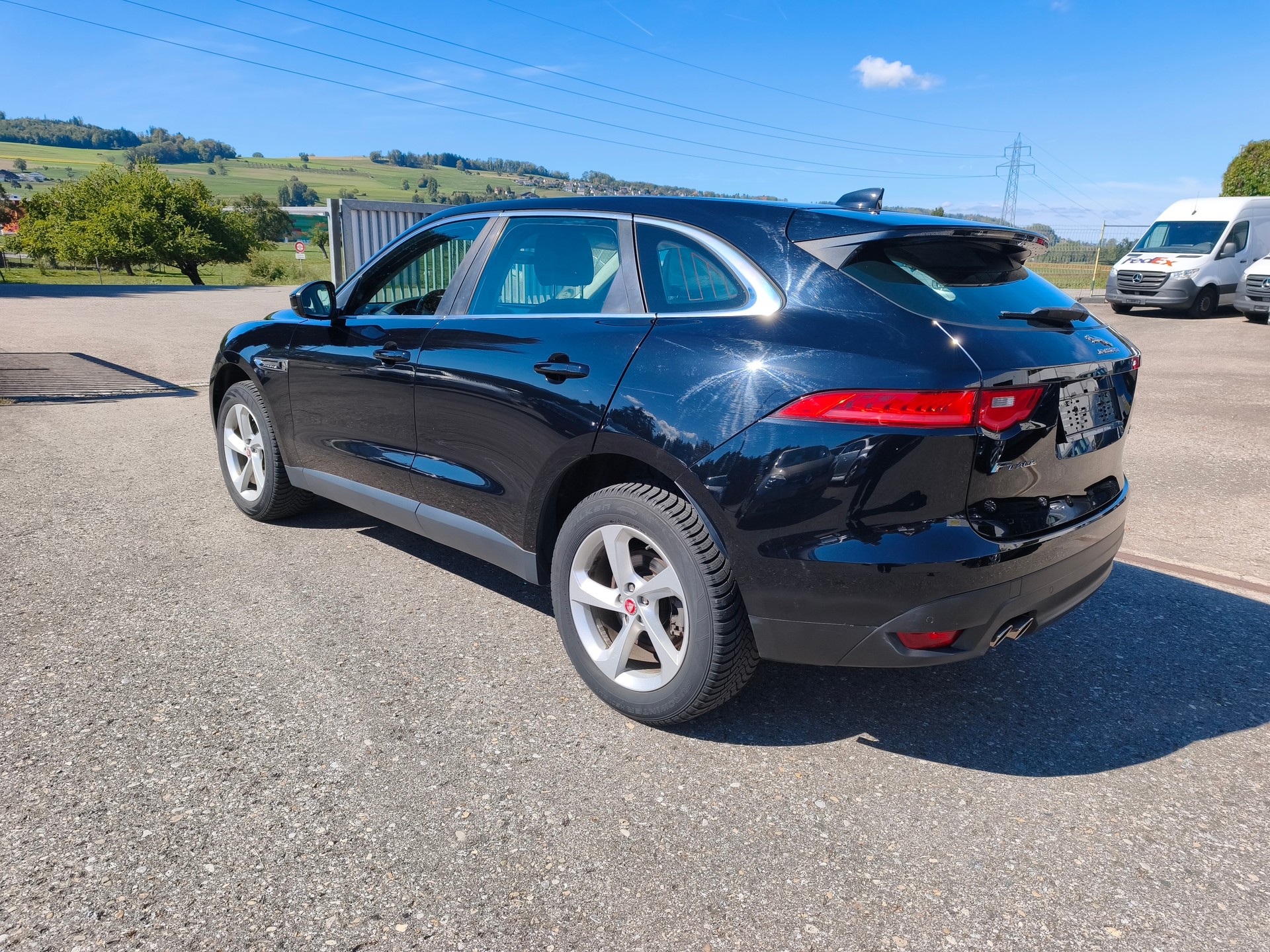 JAGUAR 2.0 D AWD Automatik-image-4