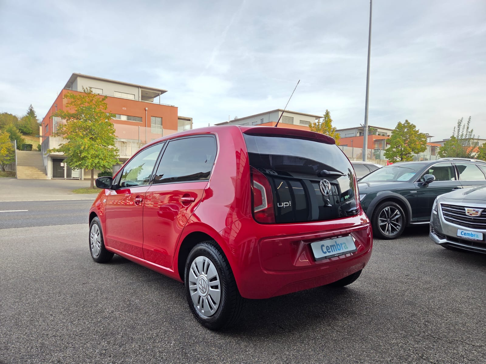 VW Up 1.0 move up-image-2