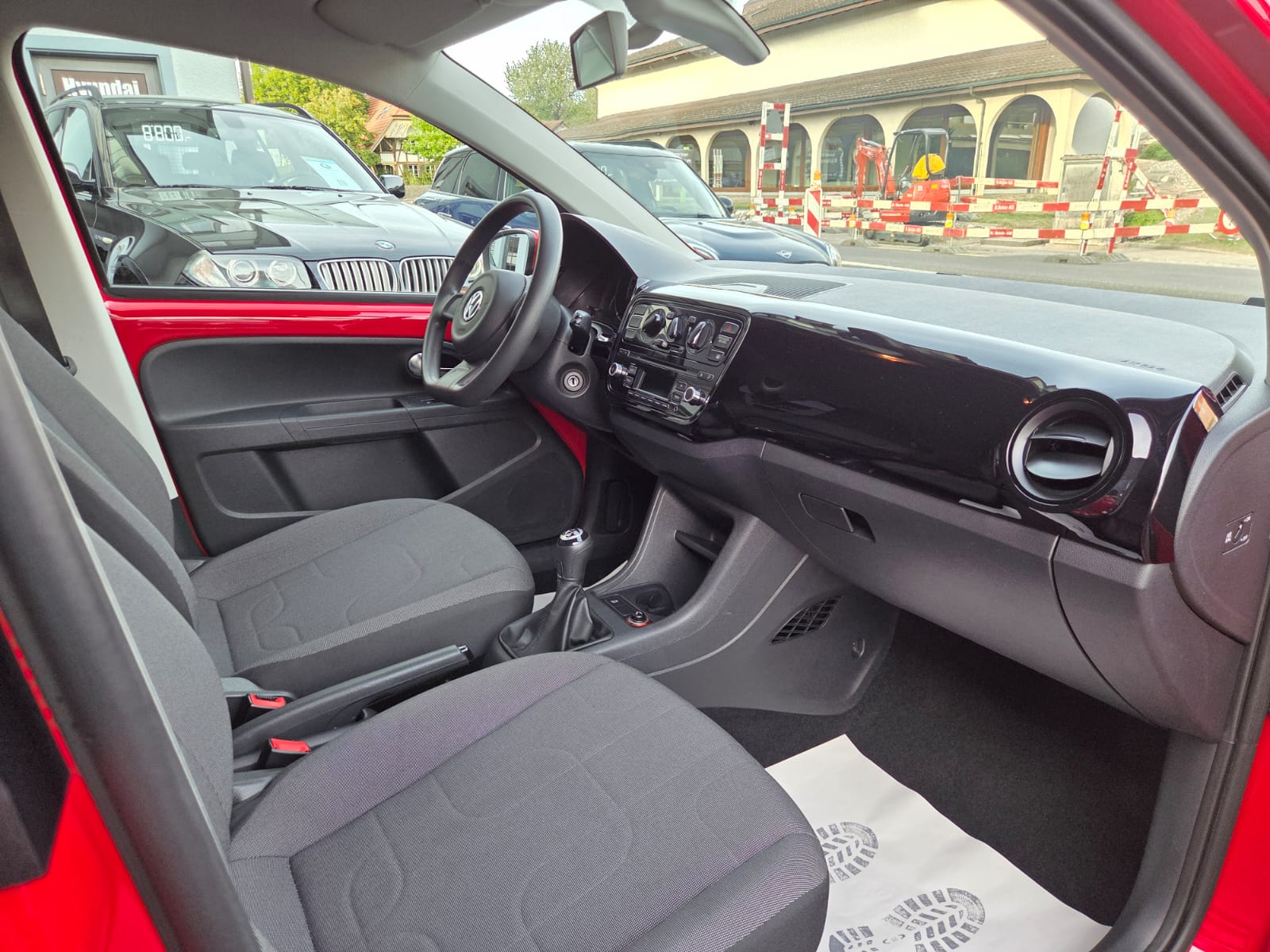 VW Up 1.0 move up-image-10
