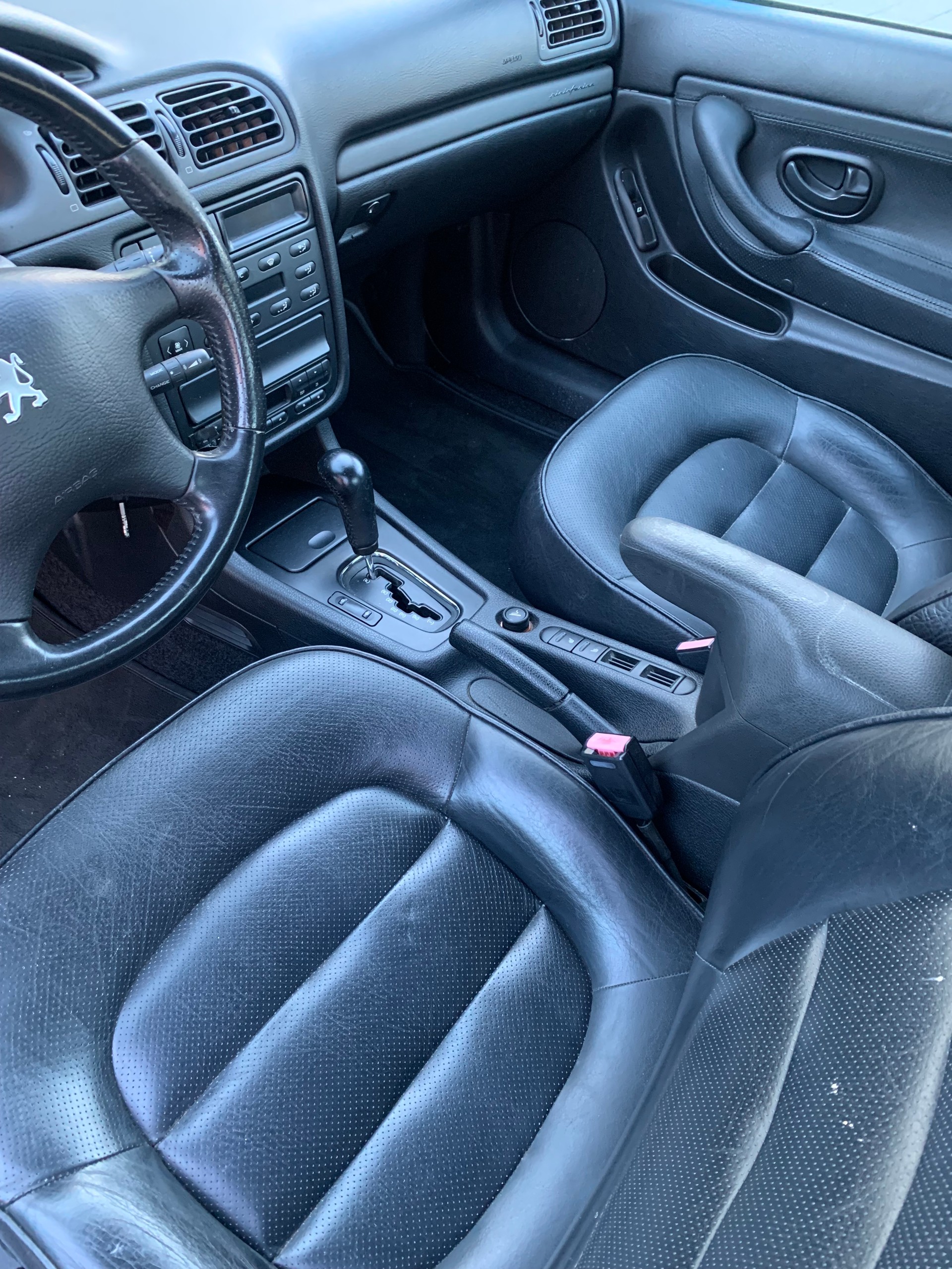PEUGEOT 406 Coupé 3.0 V6 Pack-image-9