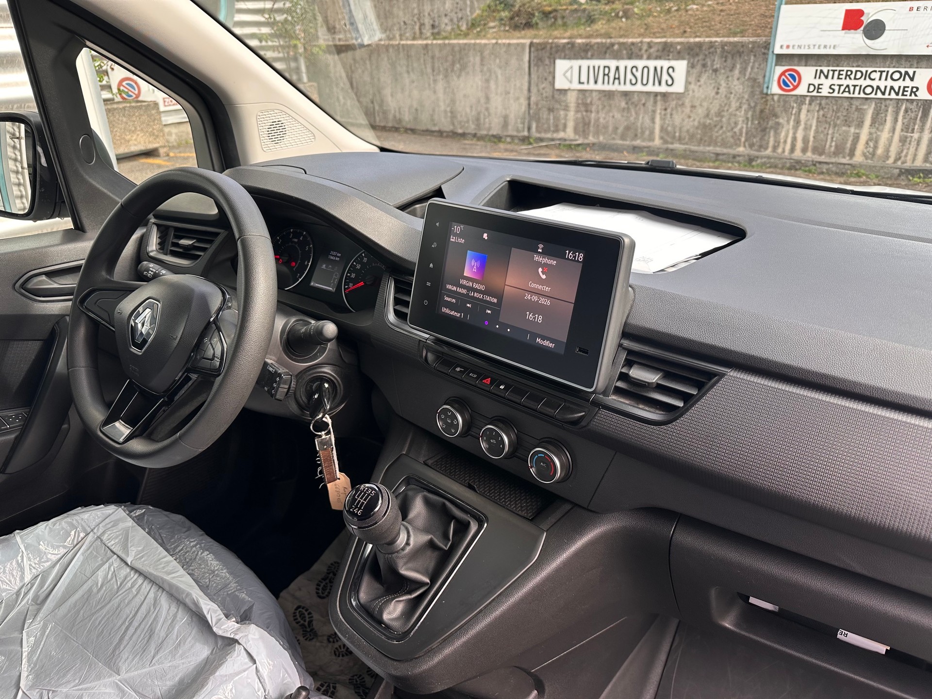 RENAULT Kangoo Van 1.3TCe Standard 100 PF Advance-image-9