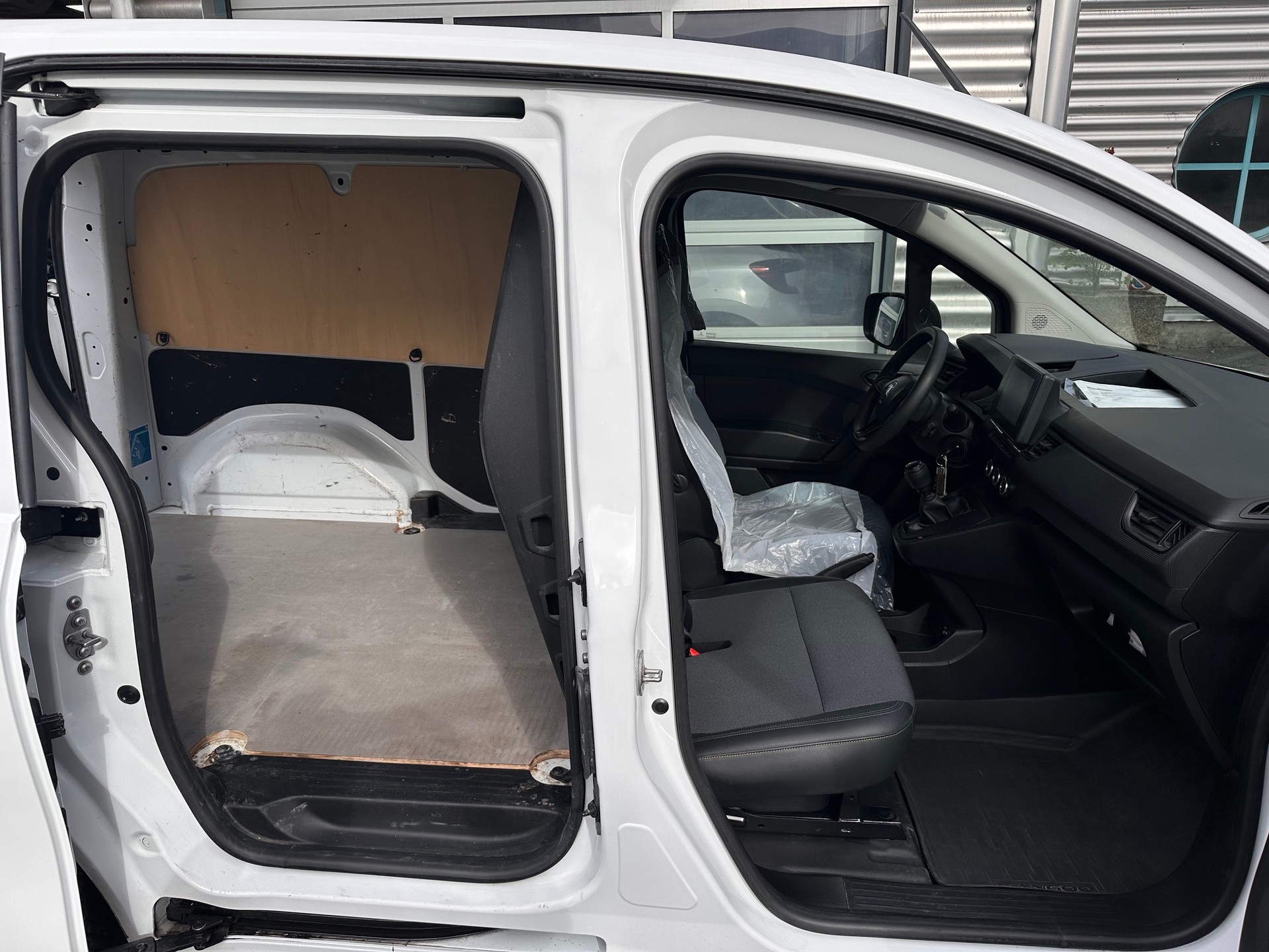RENAULT Kangoo Van 1.3TCe Standard 100 PF Advance-image-7
