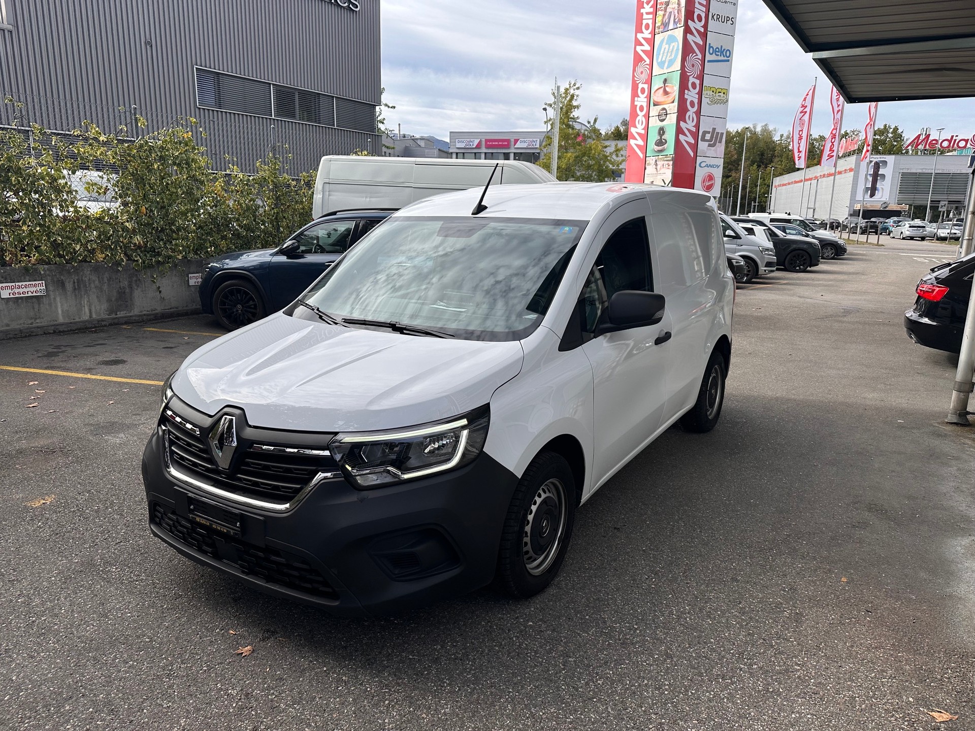 RENAULT Kangoo Van 1.3TCe Standard 100 PF Advance-image-1