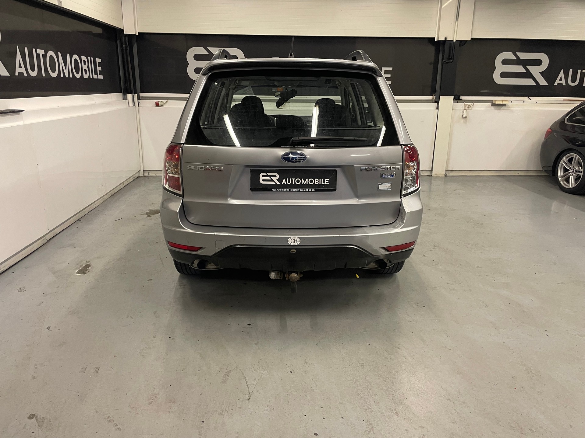SUBARU Forester 2.0D XS Limited-image-5