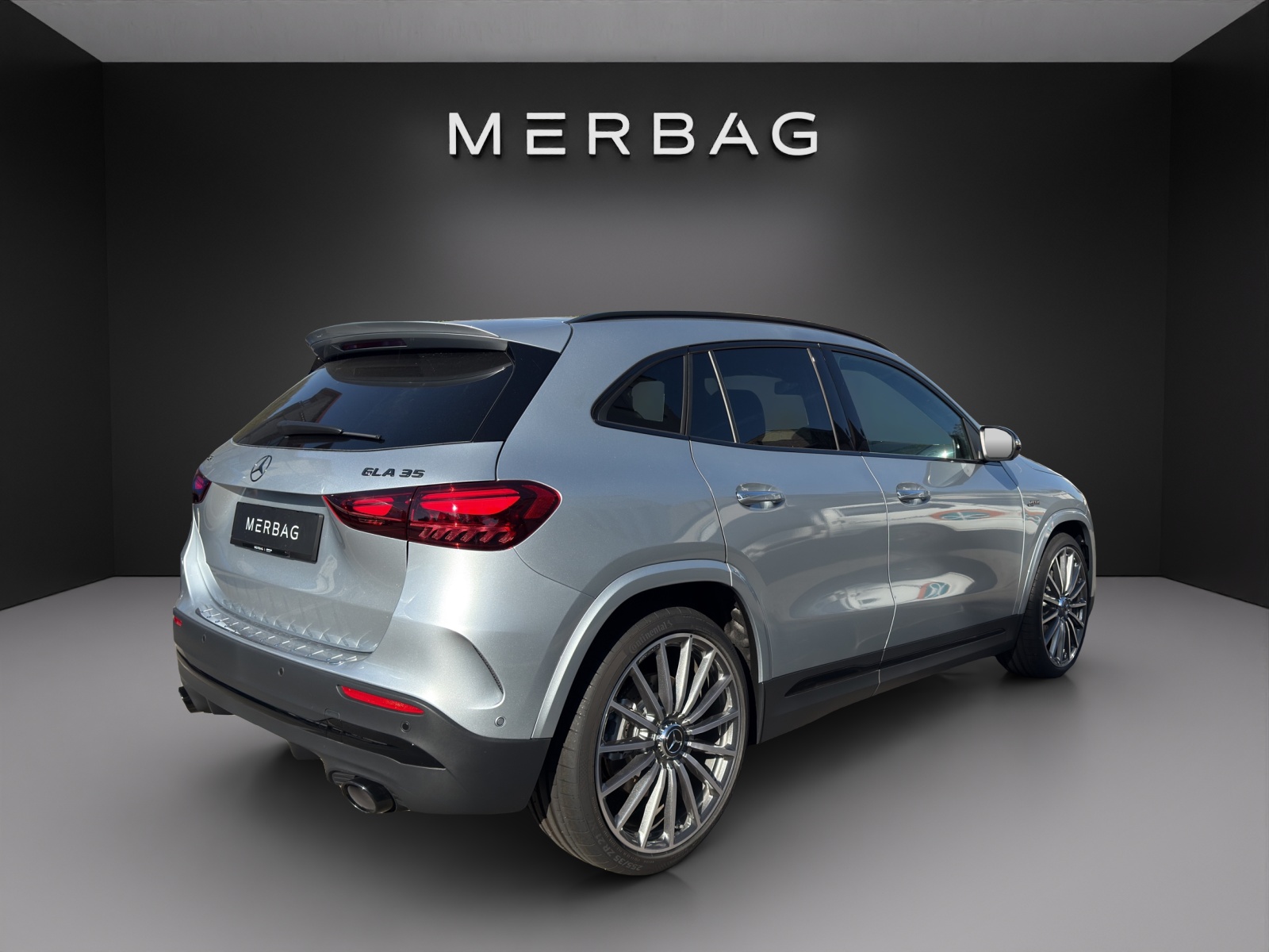 MERCEDES-BENZ GLA AMG 35 4Matic 8G-DCT-image-6