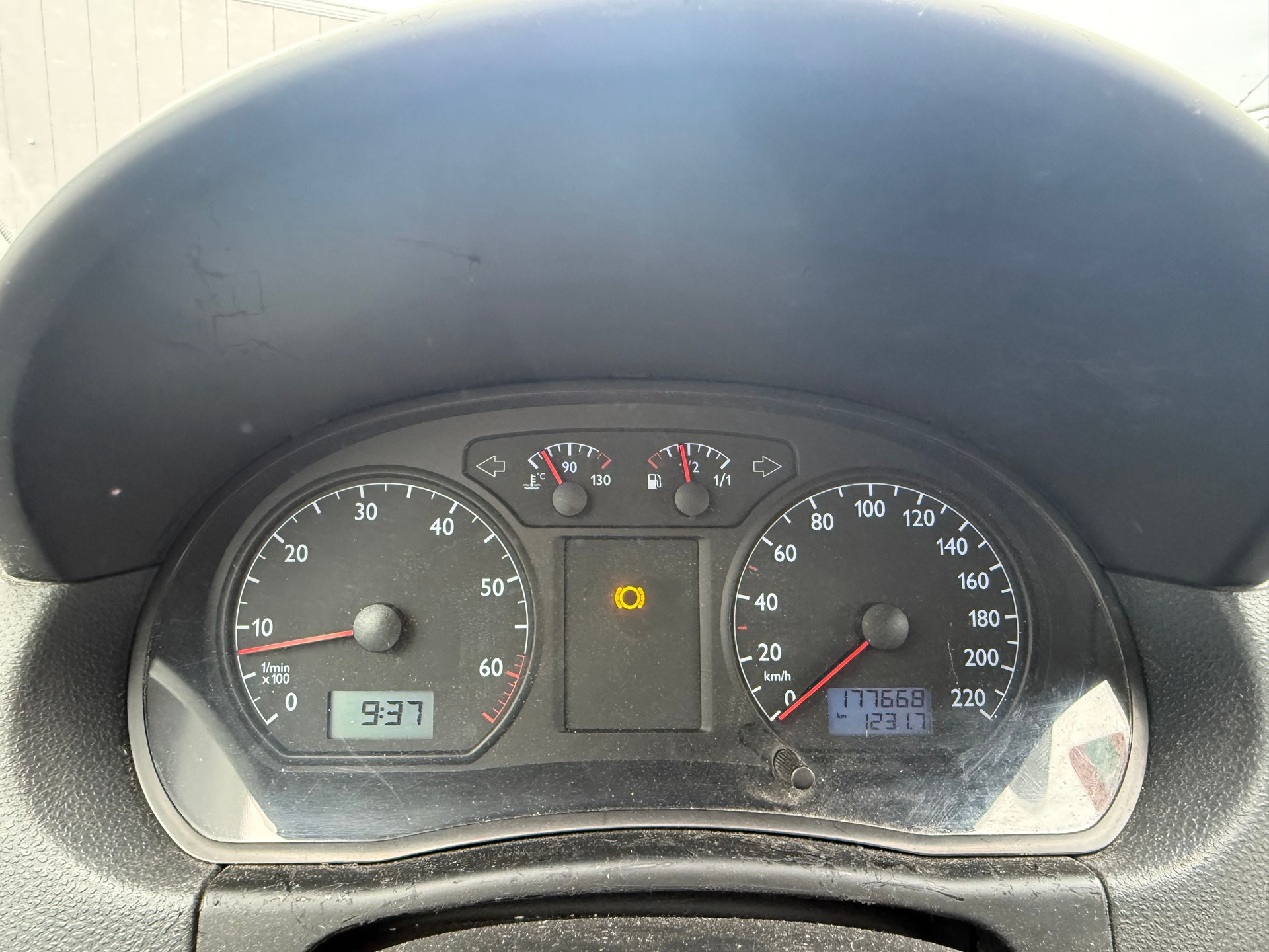 VW Polo 1.4 16V Comfortline-image-9