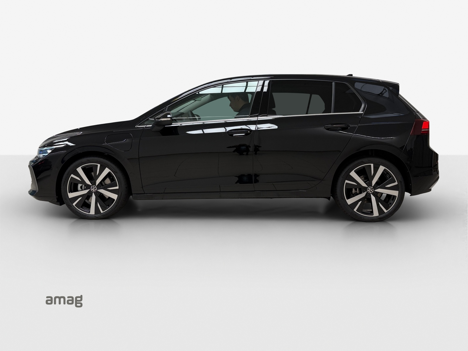 VW Golf 1.5 TSI PHEV Style-showroom-element-1