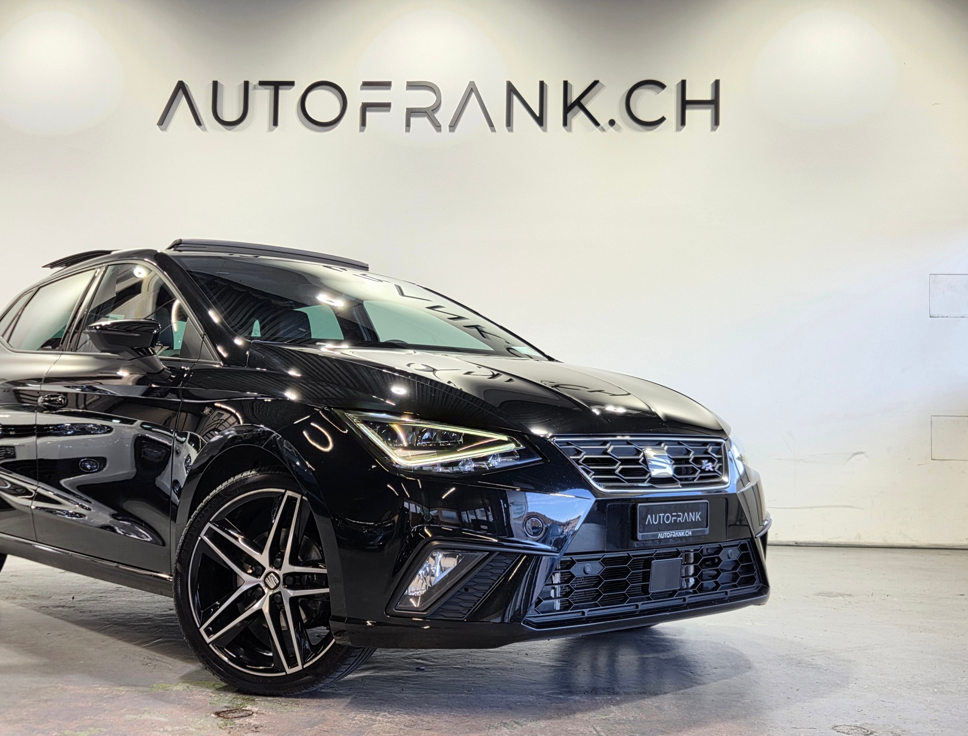 SEAT Ibiza 1.0 TSI 115 FR DSG-image-3