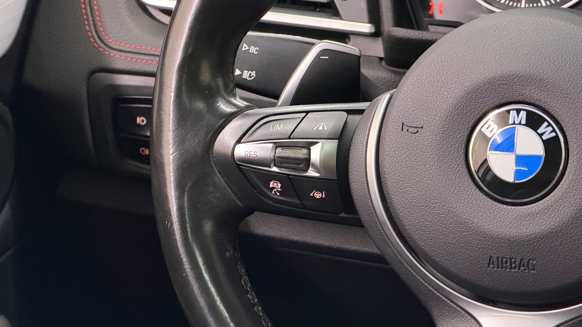 BMW 220i Active Tourer Sport Line Steptronic-image-14