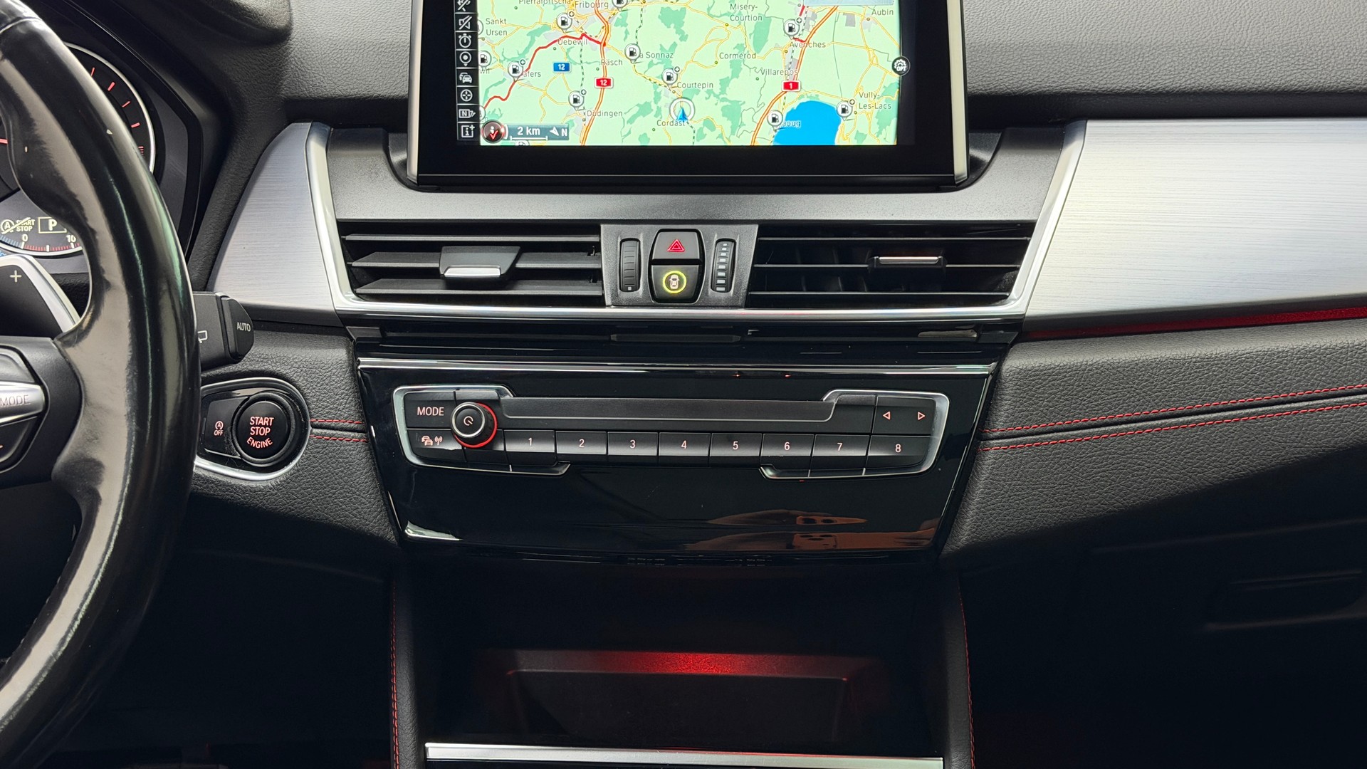 BMW 220i Active Tourer Sport Line Steptronic-image-11