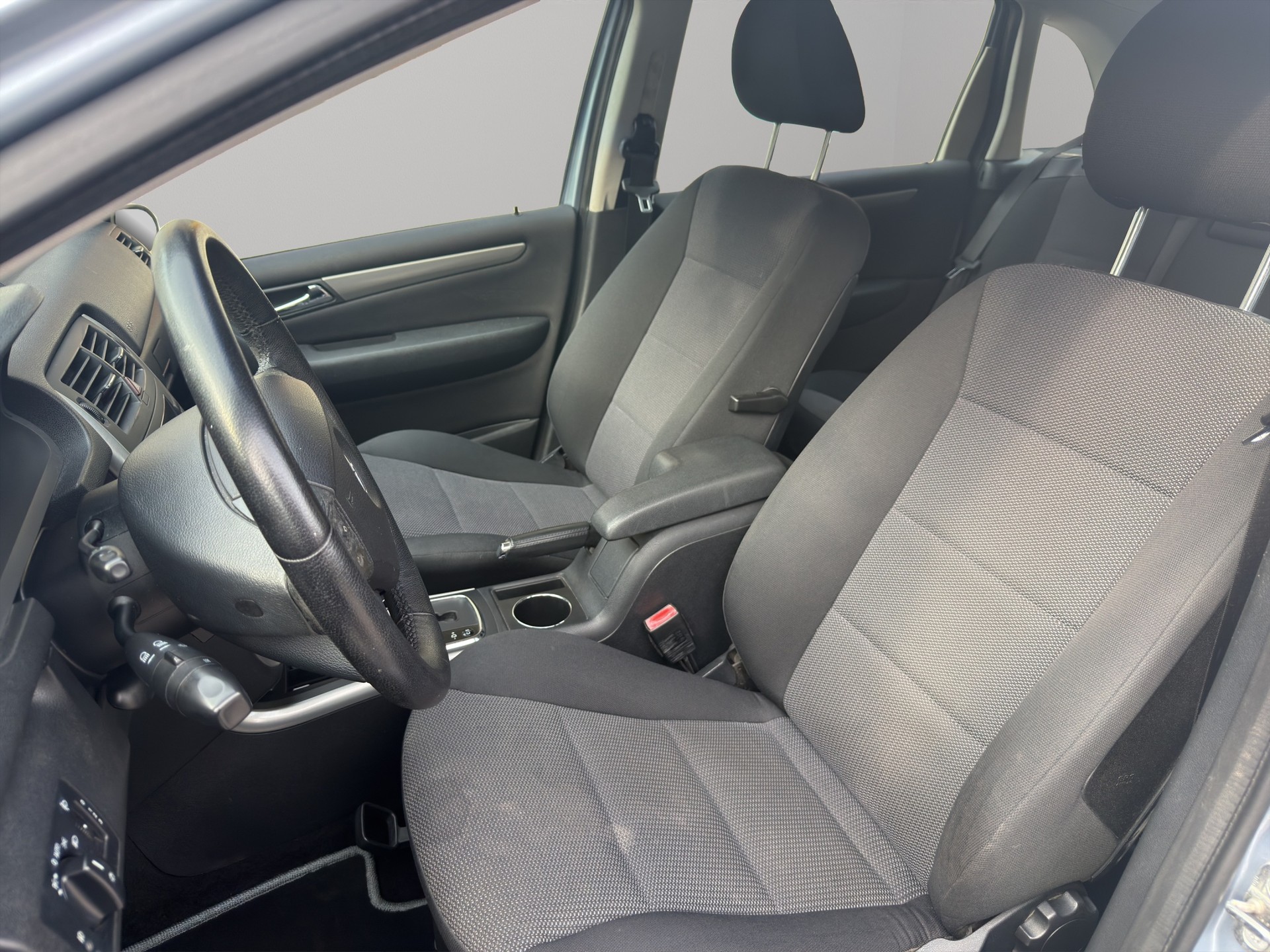 MERCEDES-BENZ B 170-image-7