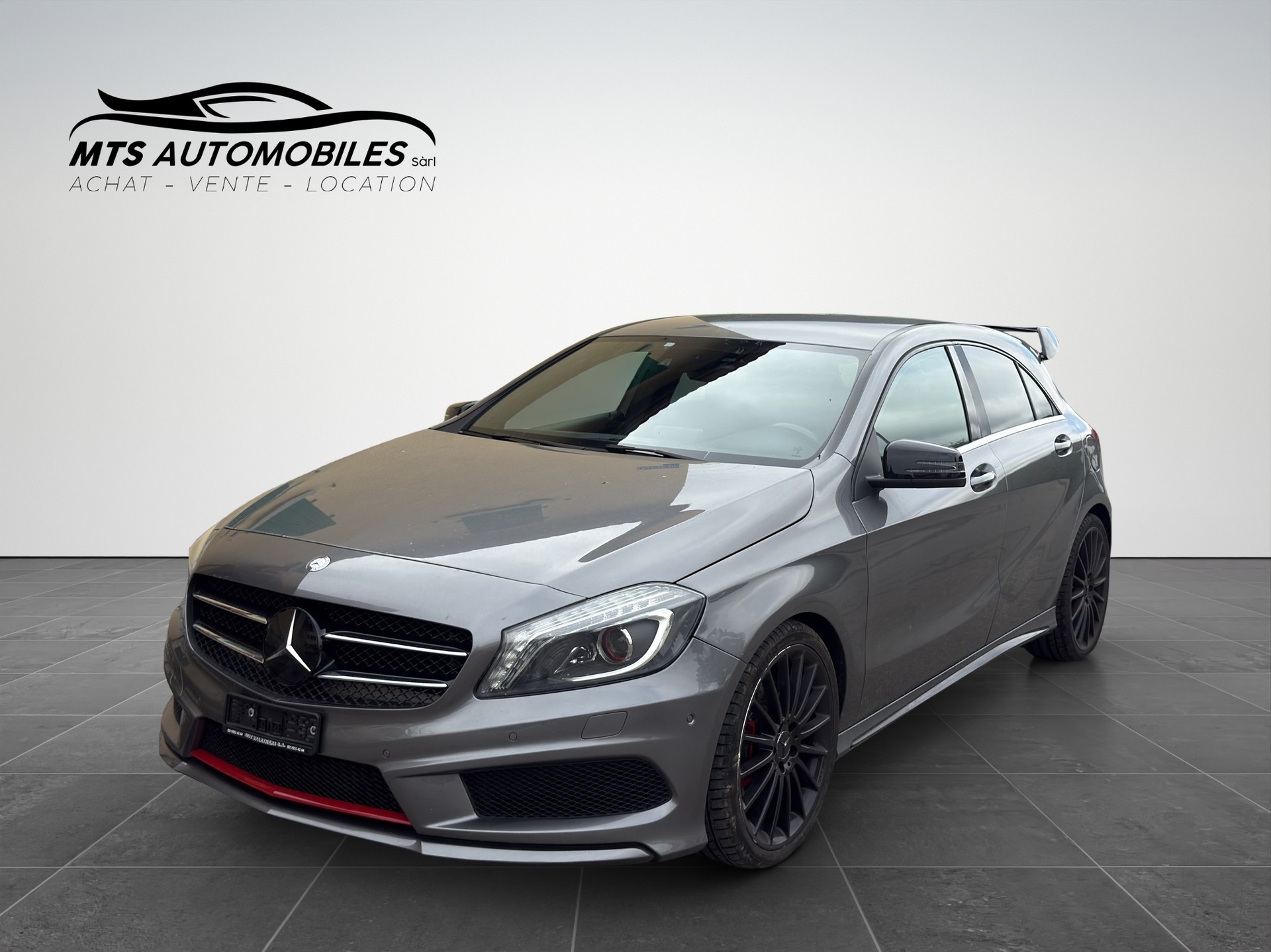MERCEDES-BENZ A 250 Sport 4Matic 7G-DCT-image-0