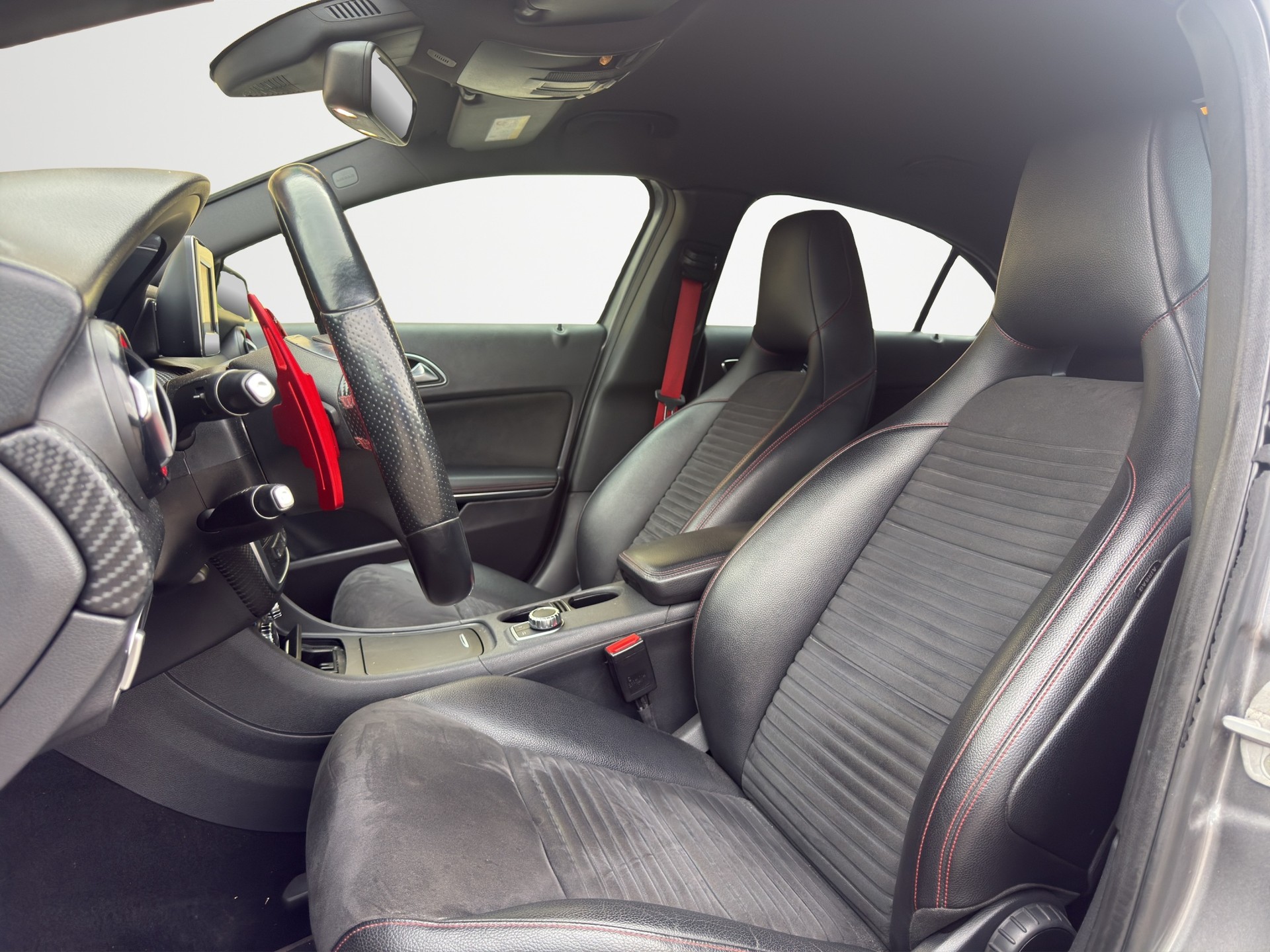 MERCEDES-BENZ A 250 Sport 4Matic 7G-DCT-image-7