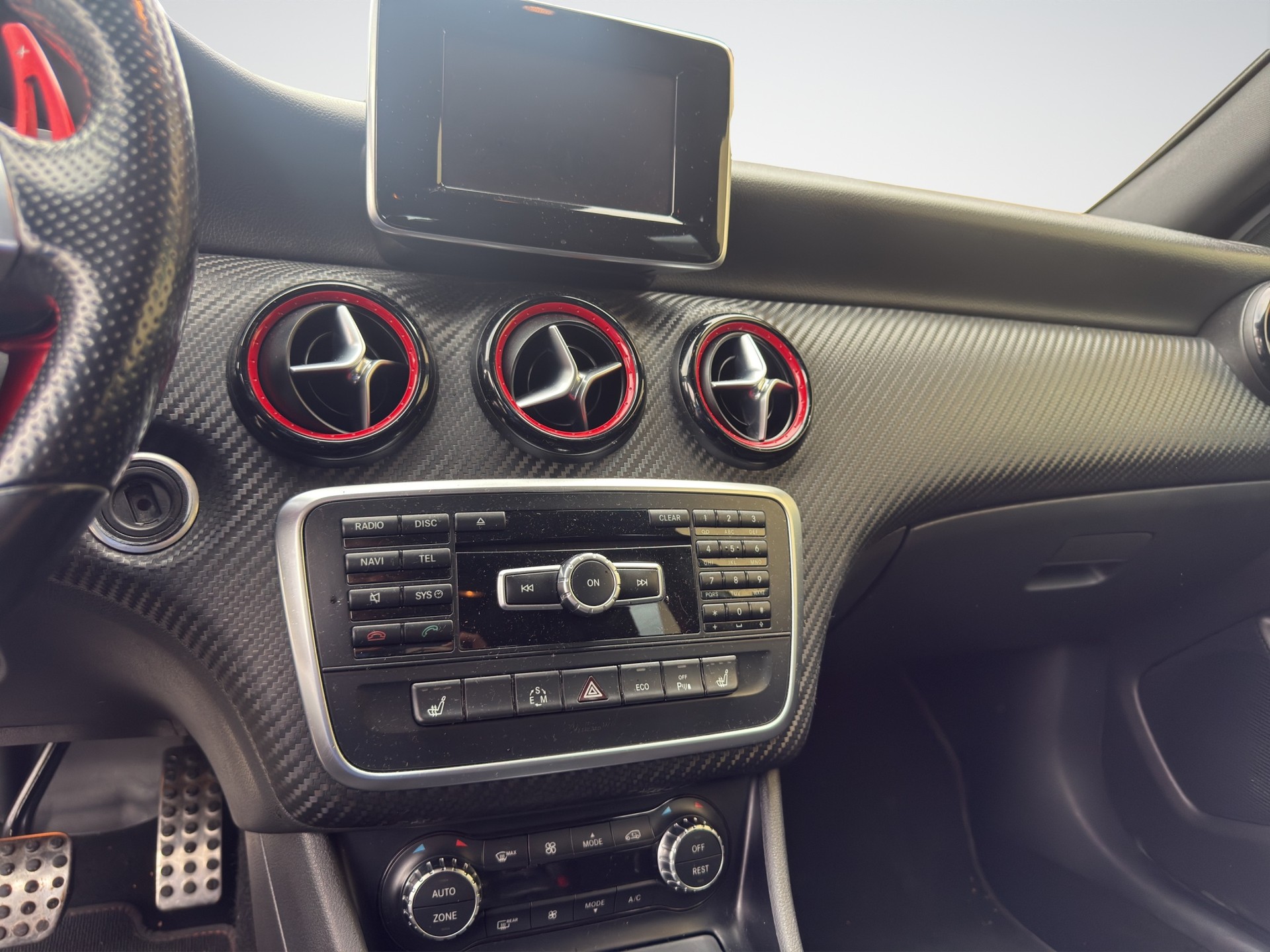 MERCEDES-BENZ A 250 Sport 4Matic 7G-DCT-image-10