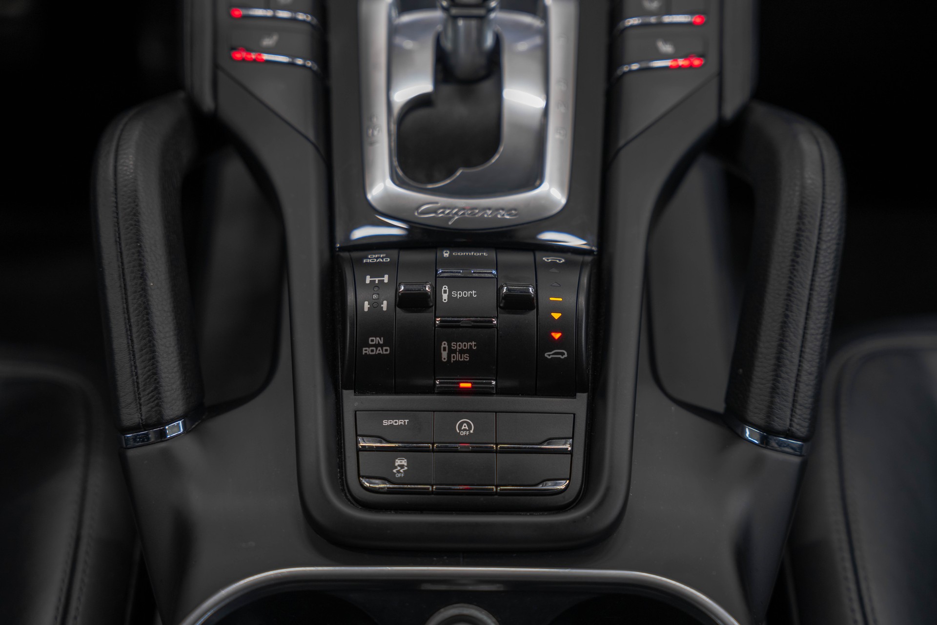 PORSCHE Cayenne Diesel Platinum Edition-image-20