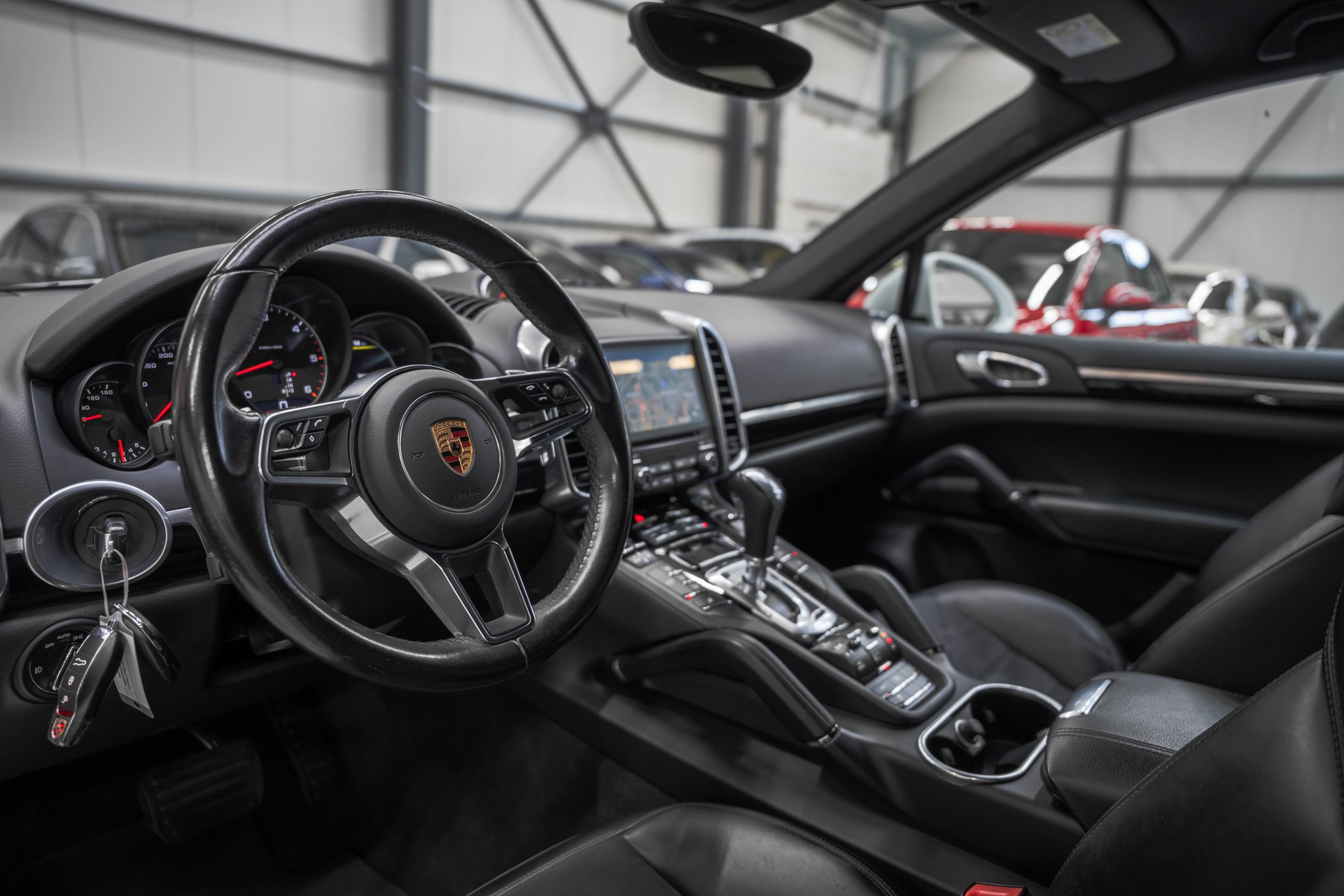 PORSCHE Cayenne Diesel Platinum Edition-image-7
