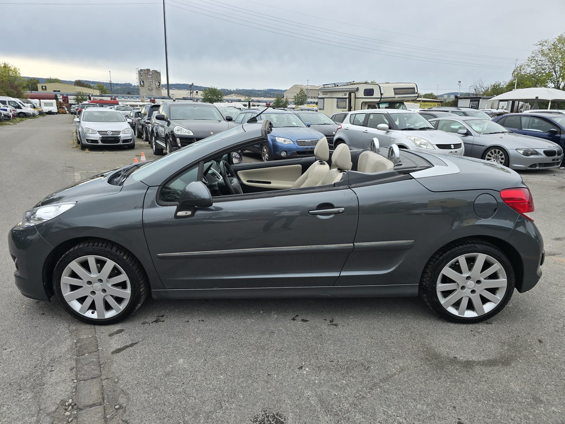 PEUGEOT 207 CC 1.6 16V Allure Automatic-image-4