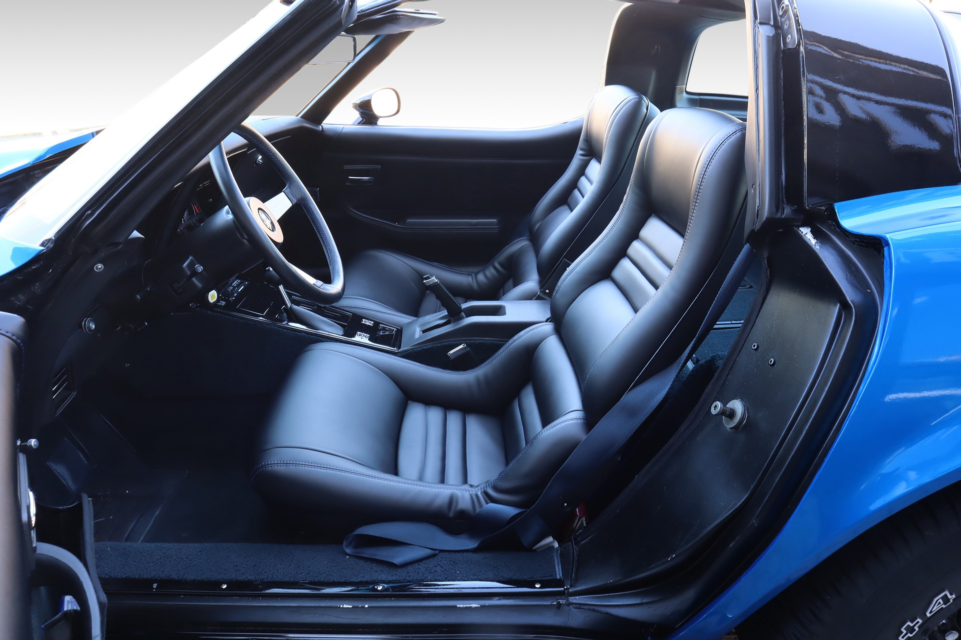 CHEVROLET CORVETTE-image-11