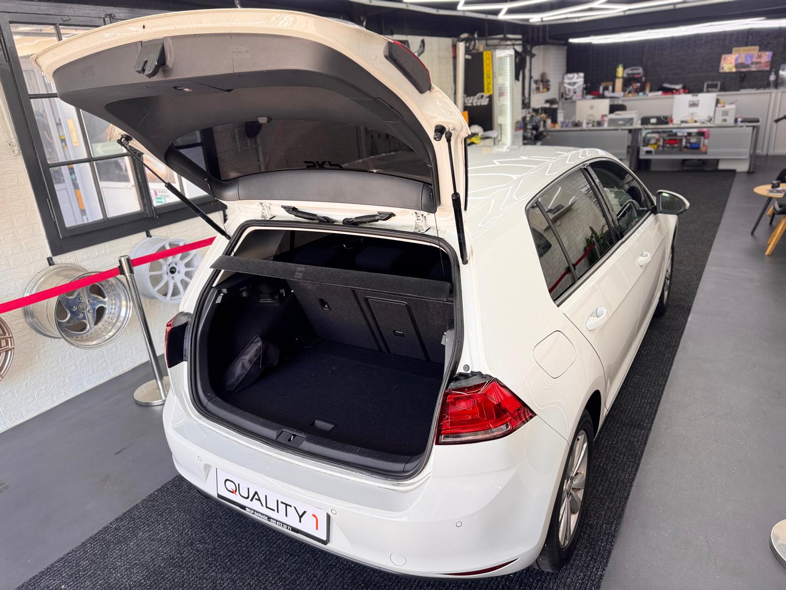 VW Golf 1.2 TSI Comfortline Start-image-10
