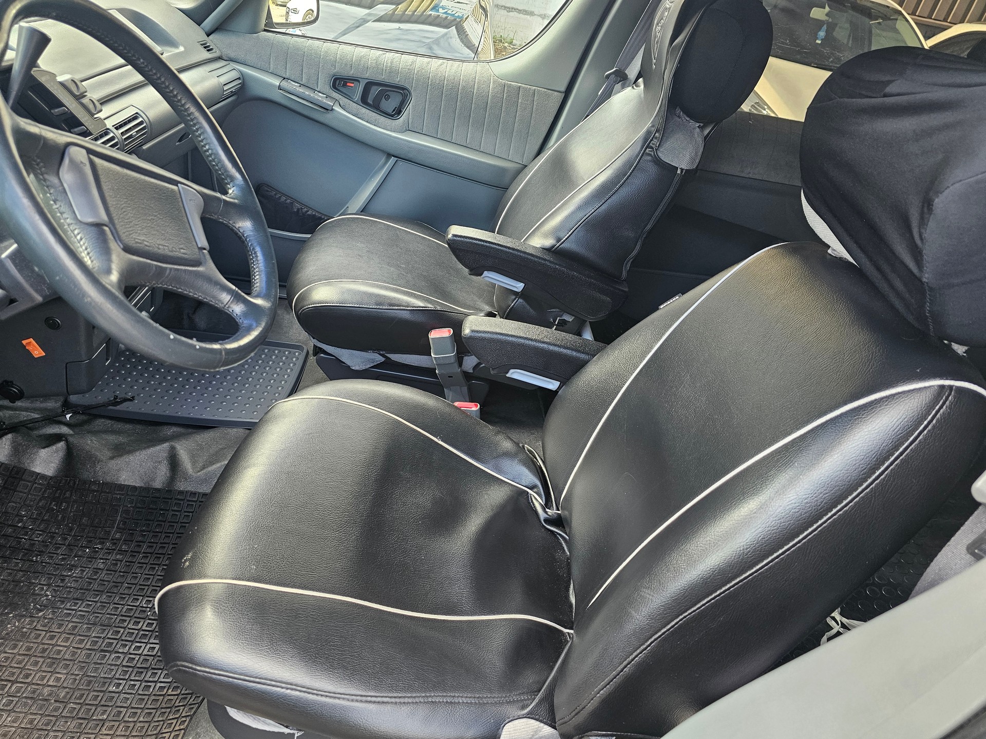PONTIAC Trans Sport 3.1 SE-image-7