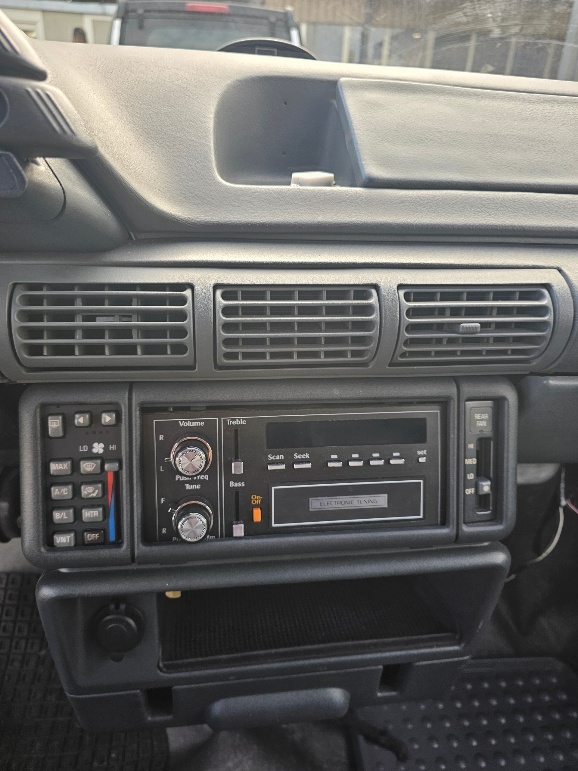PONTIAC Trans Sport 3.1 SE-image-9